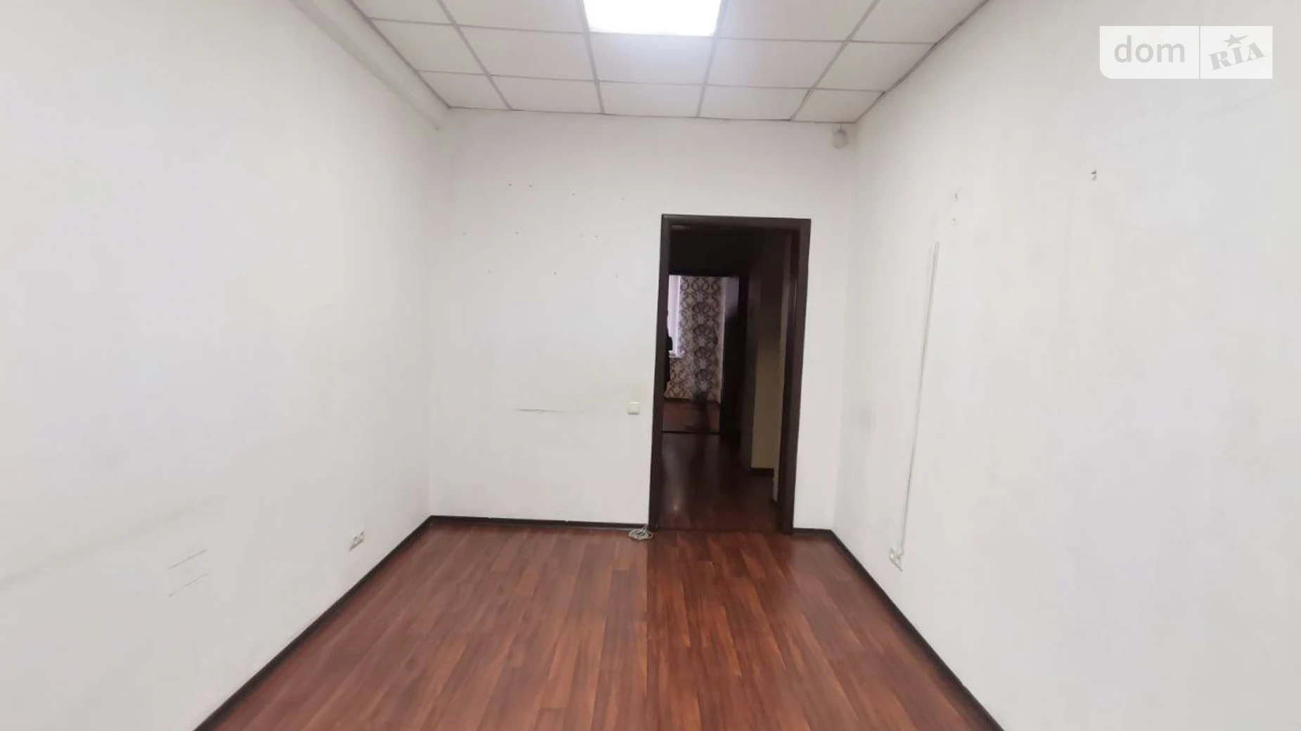 Сдается в аренду офис 50 кв. м в бизнес-центре, цена: 12000 грн - фото 2