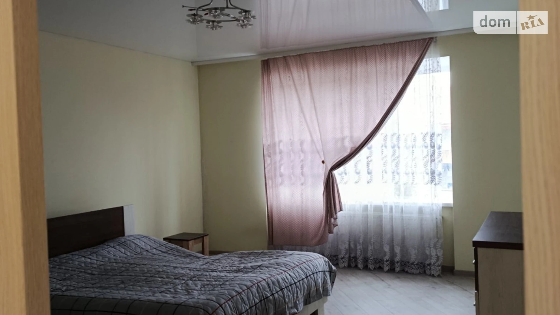 1-кімнатна квартира 50 кв. м у Тернополі, вул. Рєпіна, 34 - фото 2