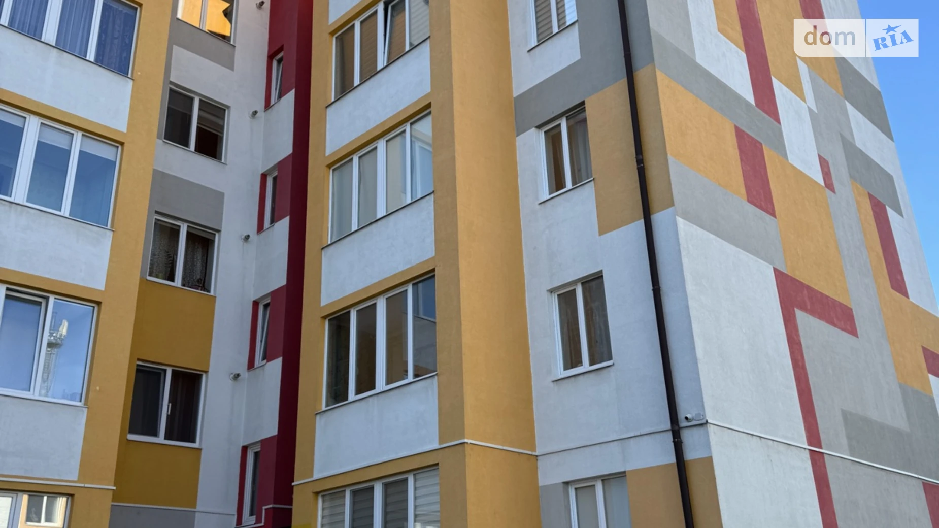 Продается 2-комнатная квартира 90 кв. м в Ровно, ул. Марко Вовчок, 21А - фото 2