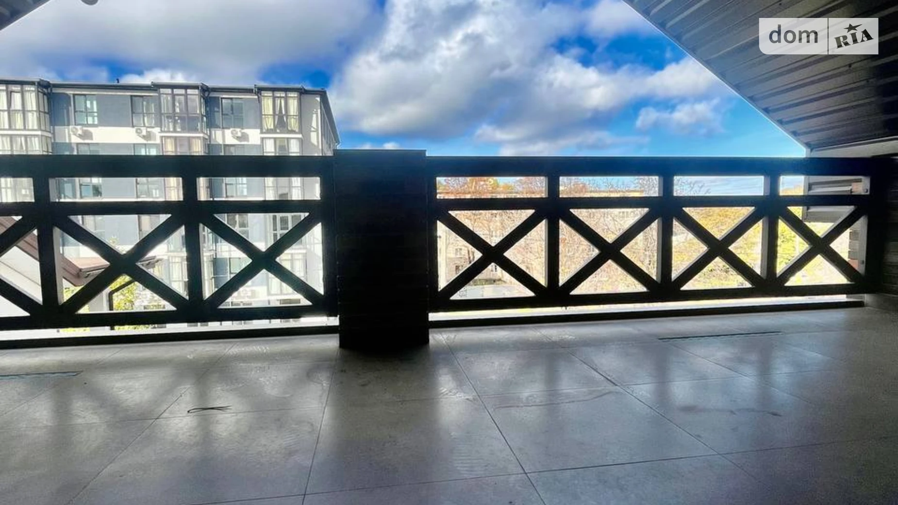 Продается дом на 2 этажа 179 кв. м с гаражом, цена: 450000 $ - фото 4