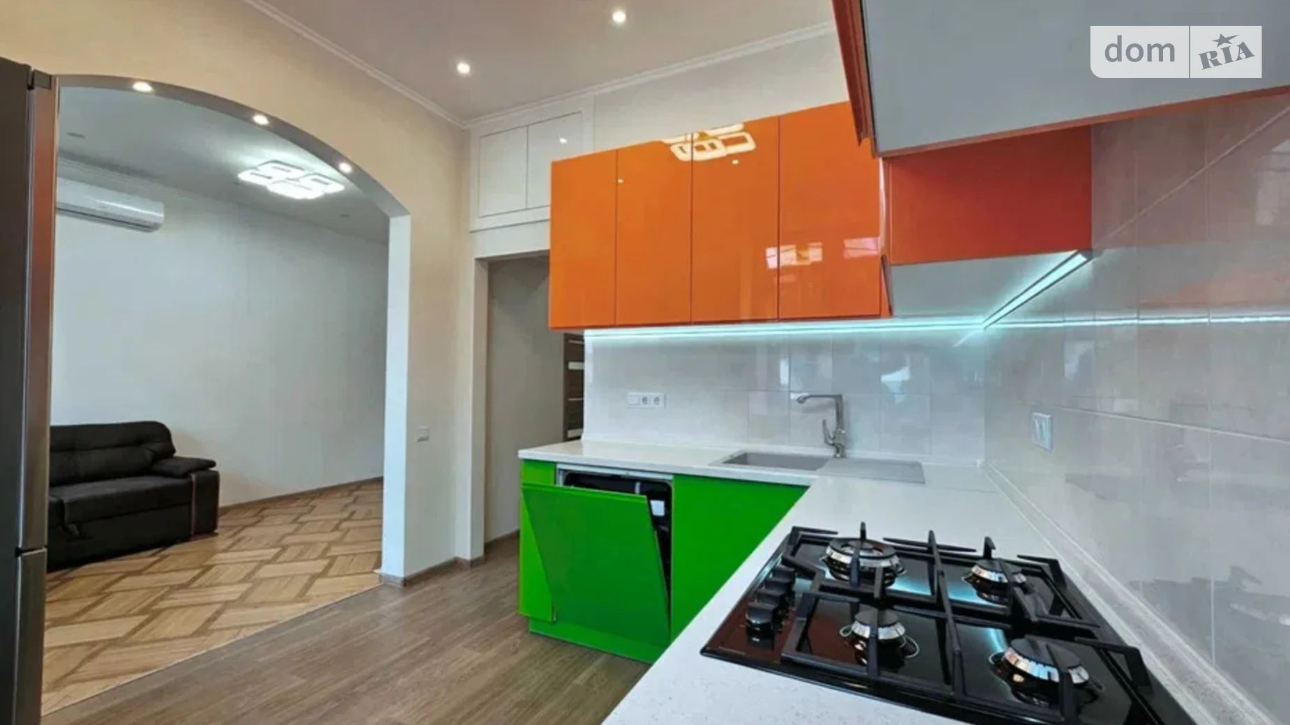 Продається 2-кімнатна квартира 70 кв. м у Києві, вул. Іоанна Павла II(Патріса Лумумби), 7 - фото 2