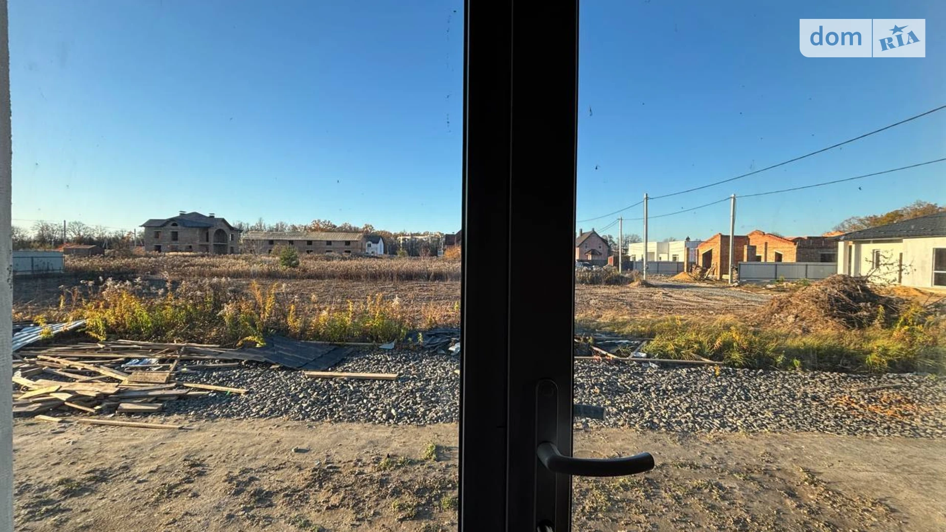 Продается одноэтажный дом 100 кв. м с гаражом, цена: 110000 $ - фото 2