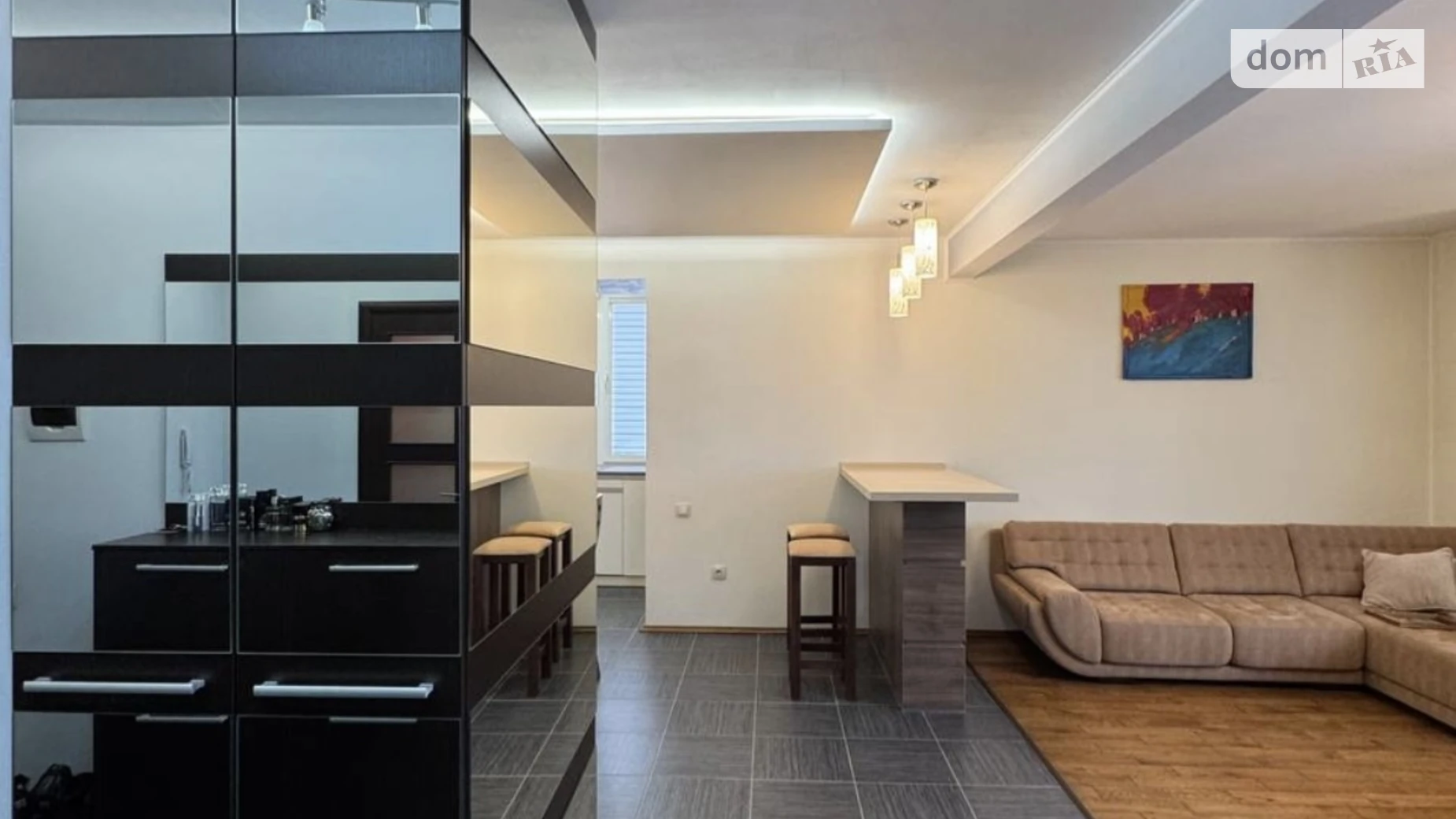 Продается 2-комнатная квартира 83 кв. м в Ивано-Франковске, ул. Куренного Черноты - фото 2