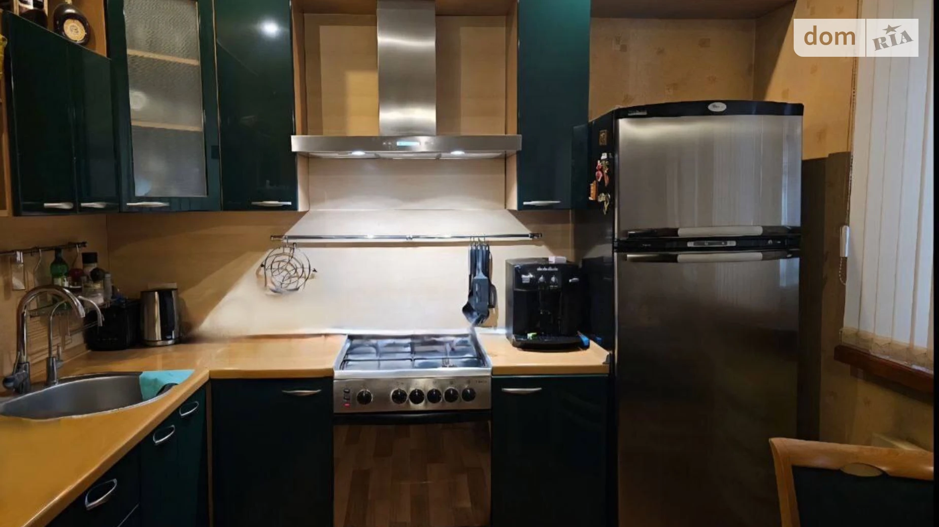 Продается дом на 2 этажа 206.1 кв. м с гаражом, цена: 134000 $ - фото 2