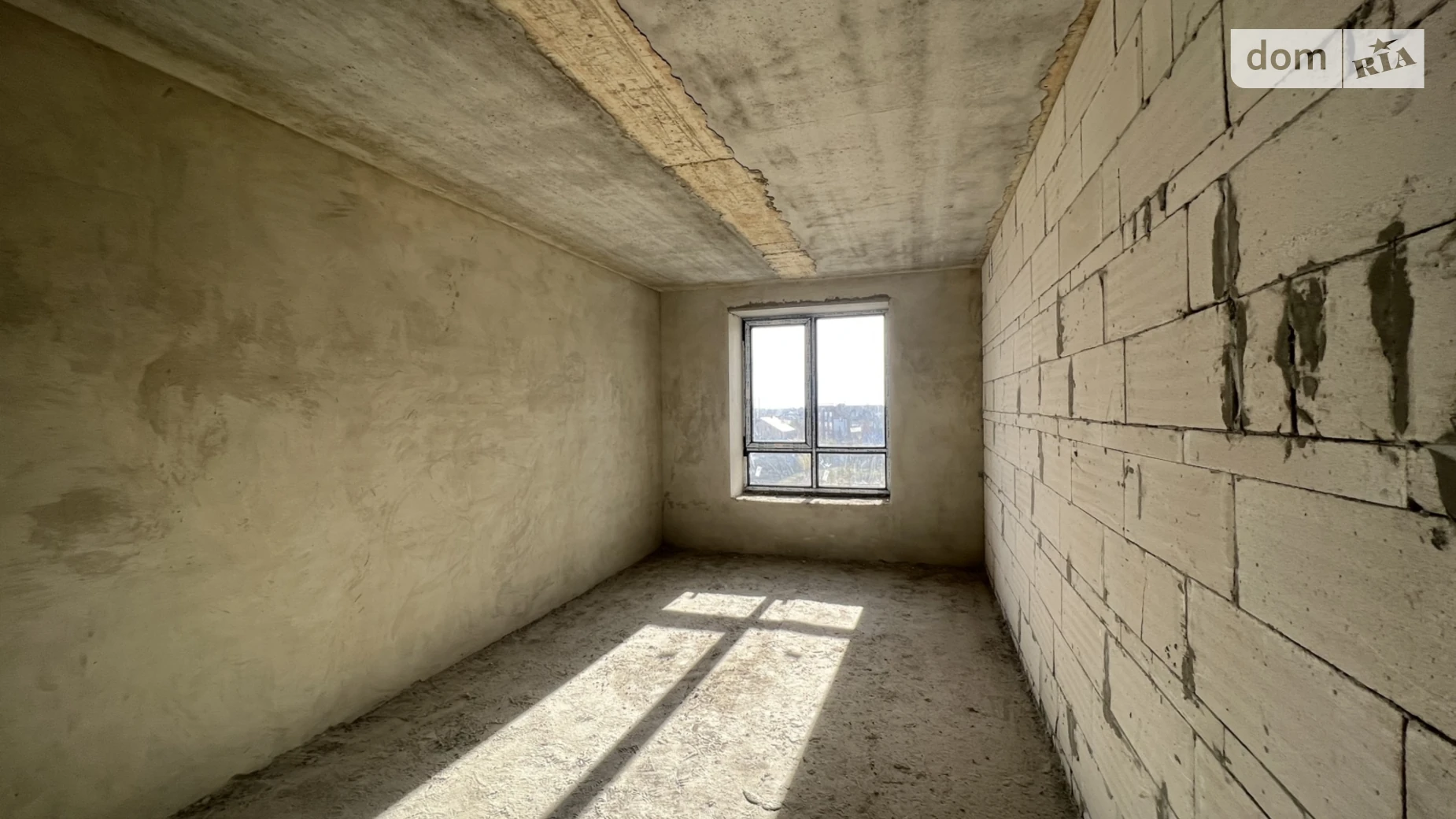 2-комнатная квартира 74 кв. м в Тернополе, ул. 15-го Апреля - фото 2