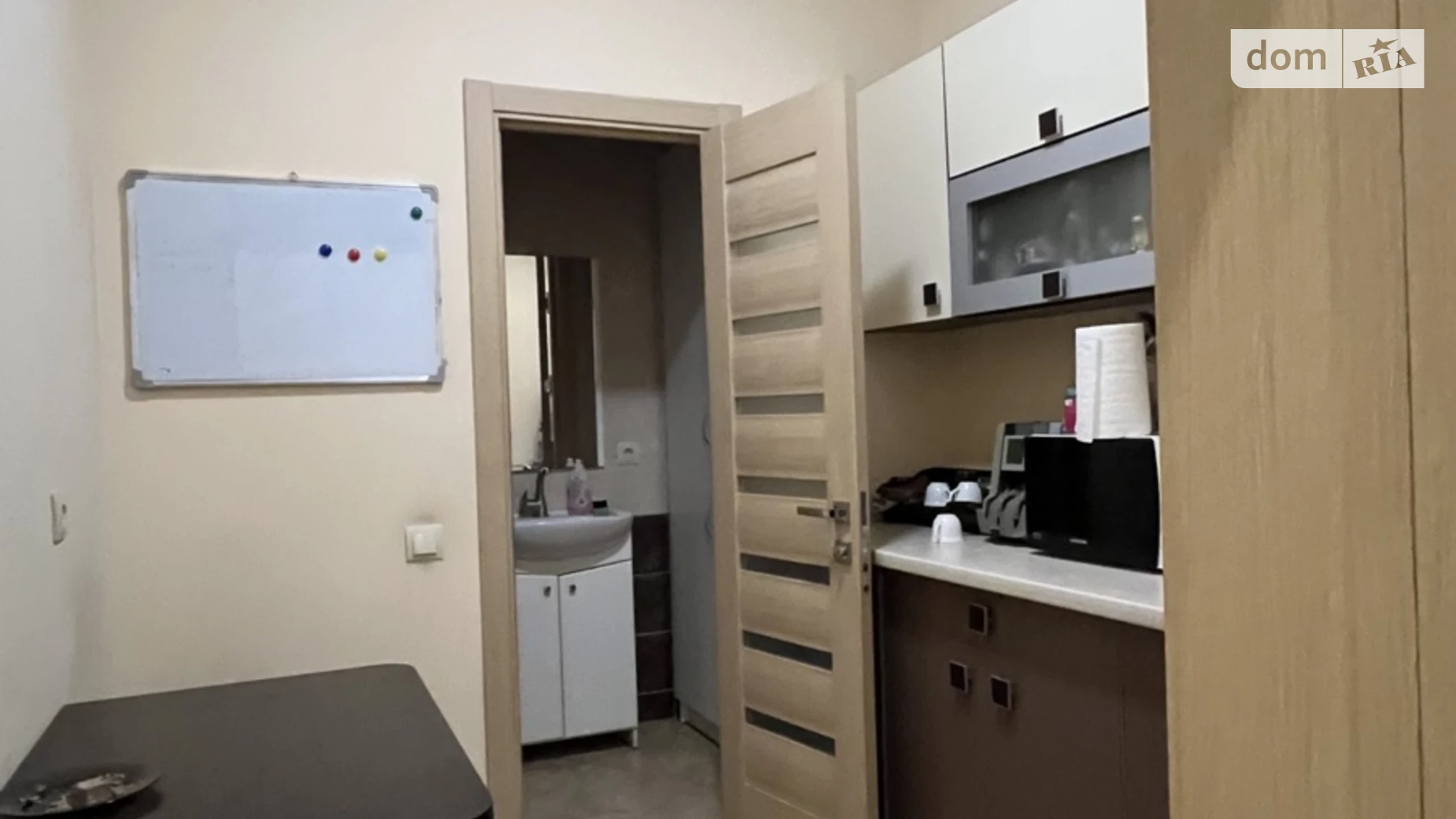 Продается офис 32.3 кв. м в бизнес-центре, цена: 65000 $ - фото 5