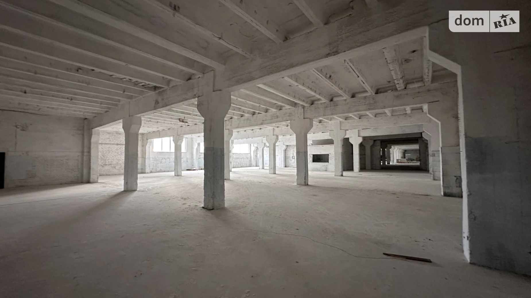 Продається приміщення вільного призначення 11124.9 кв. м в 4-поверховій будівлі, цена: 1200000 $ - фото 2