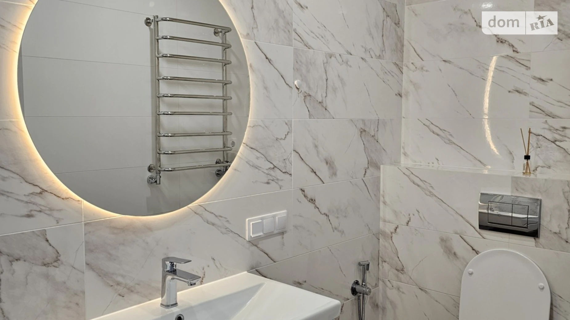 Сдается в аренду 1-комнатная квартира 50 кв. м в Львове, ул. Городоцкая, 226А - фото 3