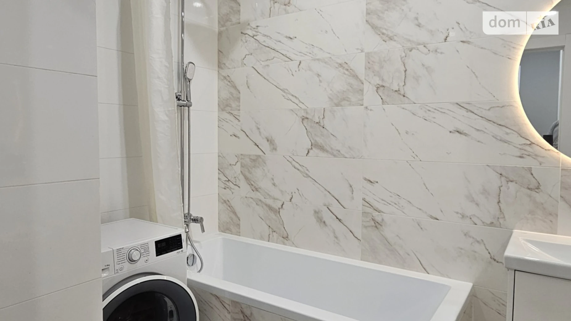 Сдается в аренду 1-комнатная квартира 50 кв. м в Львове, ул. Городоцкая, 226А - фото 4