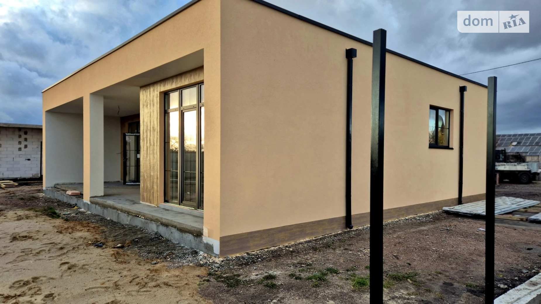 Продається одноповерховий будинок 115 кв. м з меблями, цена: 1350000 $ - фото 4