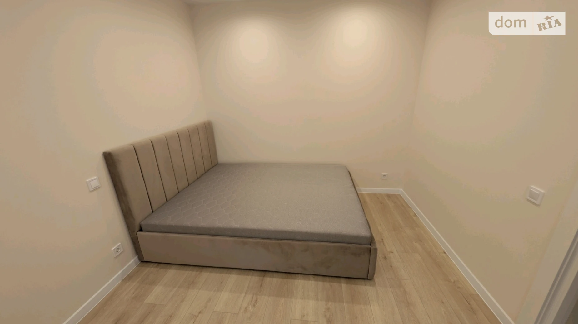 Сдается в аренду 1-комнатная квартира 47 кв. м в Львове, ул. Стрыйская, 115Ж - фото 2