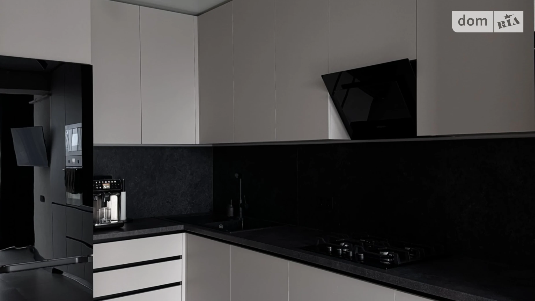 1-комнатная квартира 52 кв. м в Запорожье, бул. Центральный, 28 - фото 3