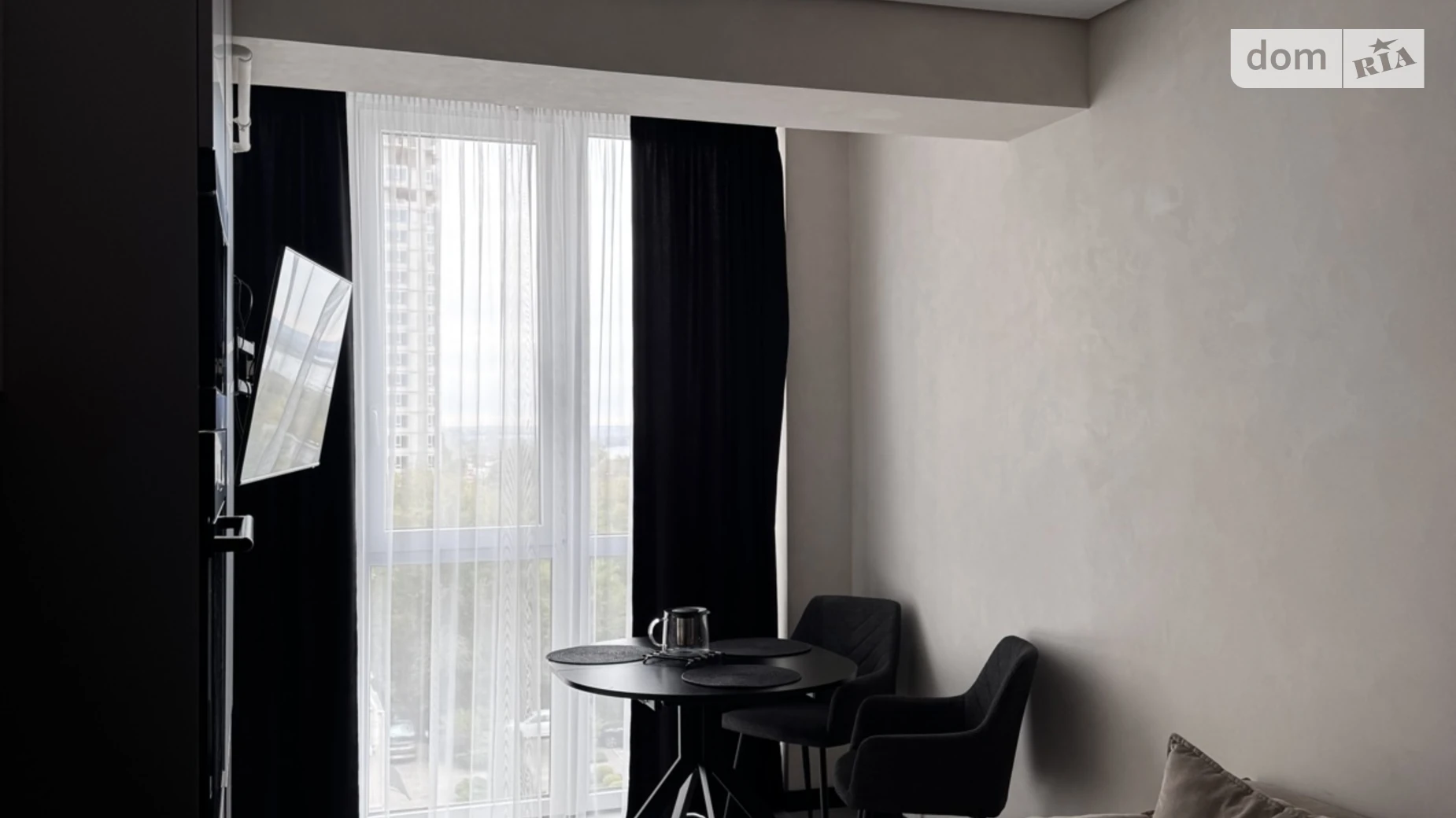 1-комнатная квартира 52 кв. м в Запорожье, бул. Центральный, 28 - фото 4