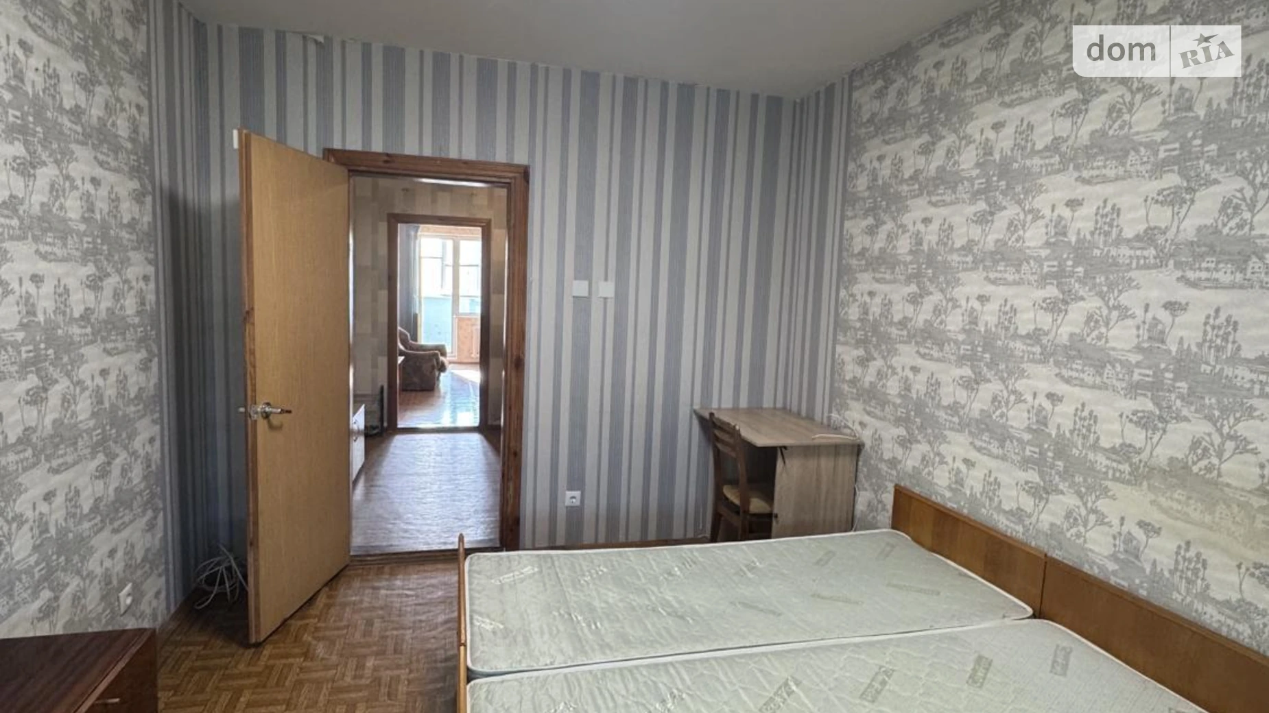 Продається 2-кімнатна квартира 69 кв. м у Києві, вул. Драгоманова, 14 - фото 4