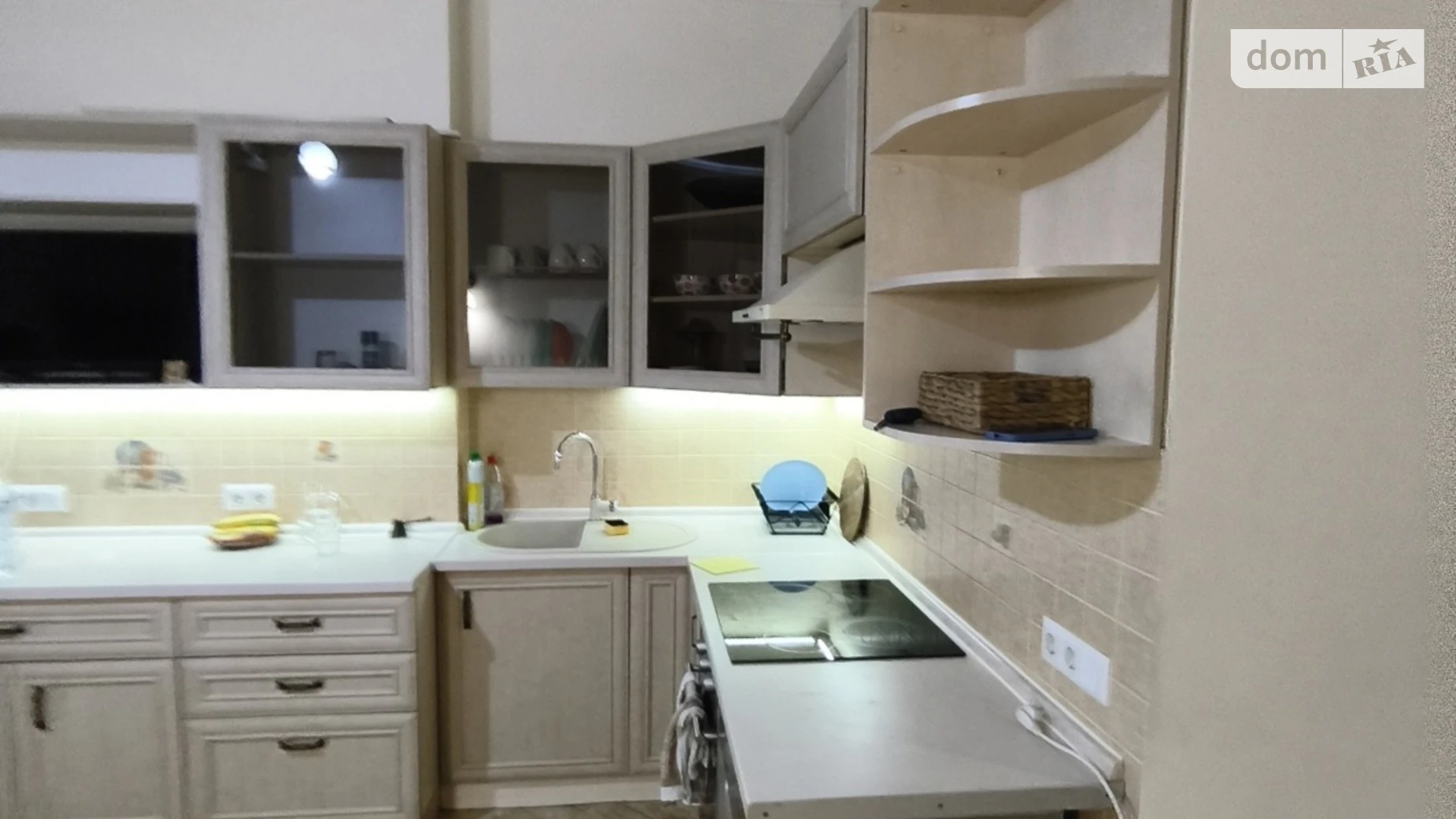 Здається в оренду 1-кімнатна квартира 60 кв. м у Одесі, бул. Французький - фото 2