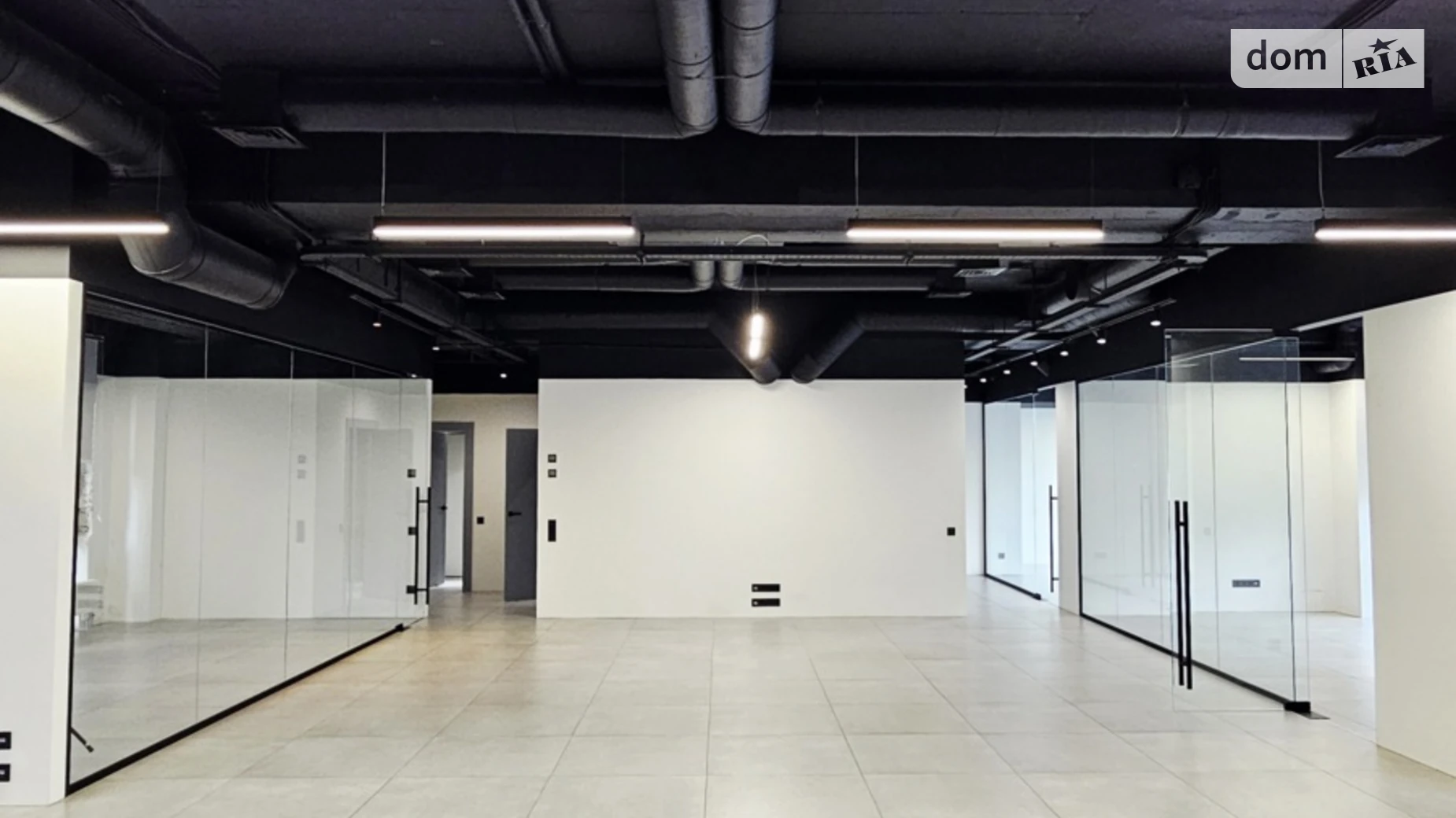 Здається в оренду офіс 193 кв. м в бізнес-центрі, цена: 1800 $ - фото 4