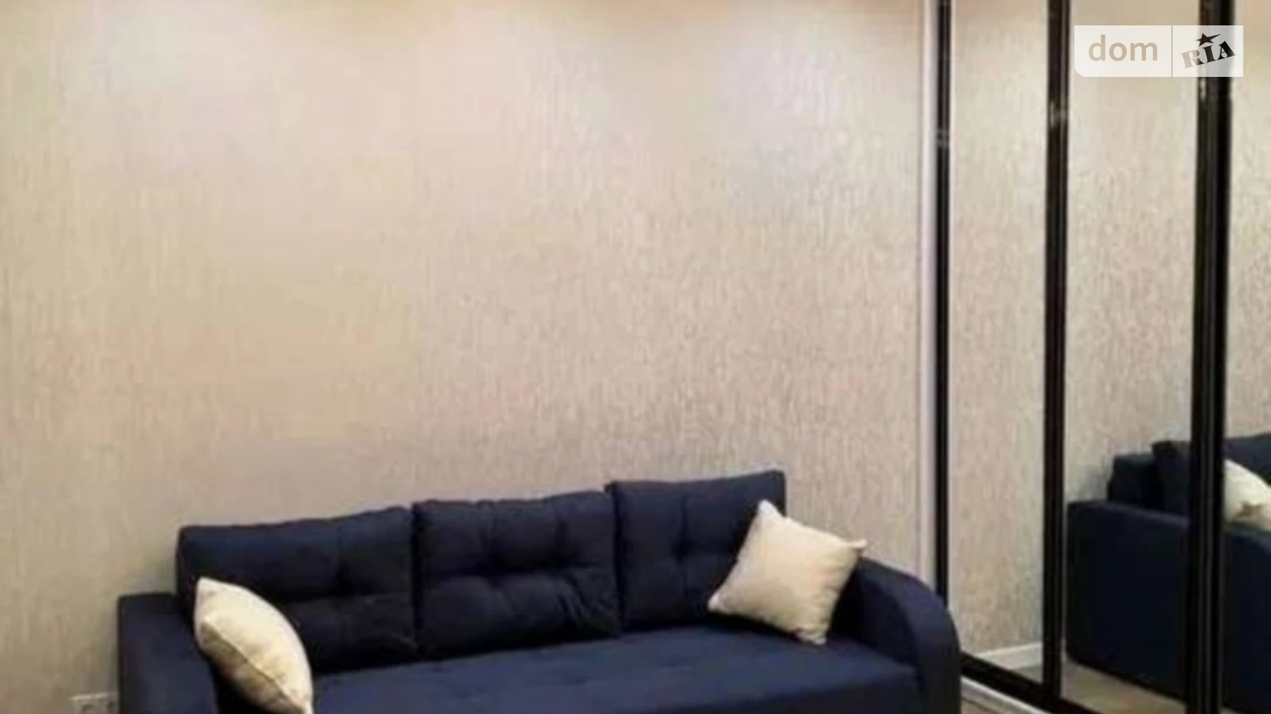 Сдается в аренду 1-комнатная квартира 42 кв. м в Одессе, ул. Михаила Грушевского, 39/3 корпус 4 - фото 2