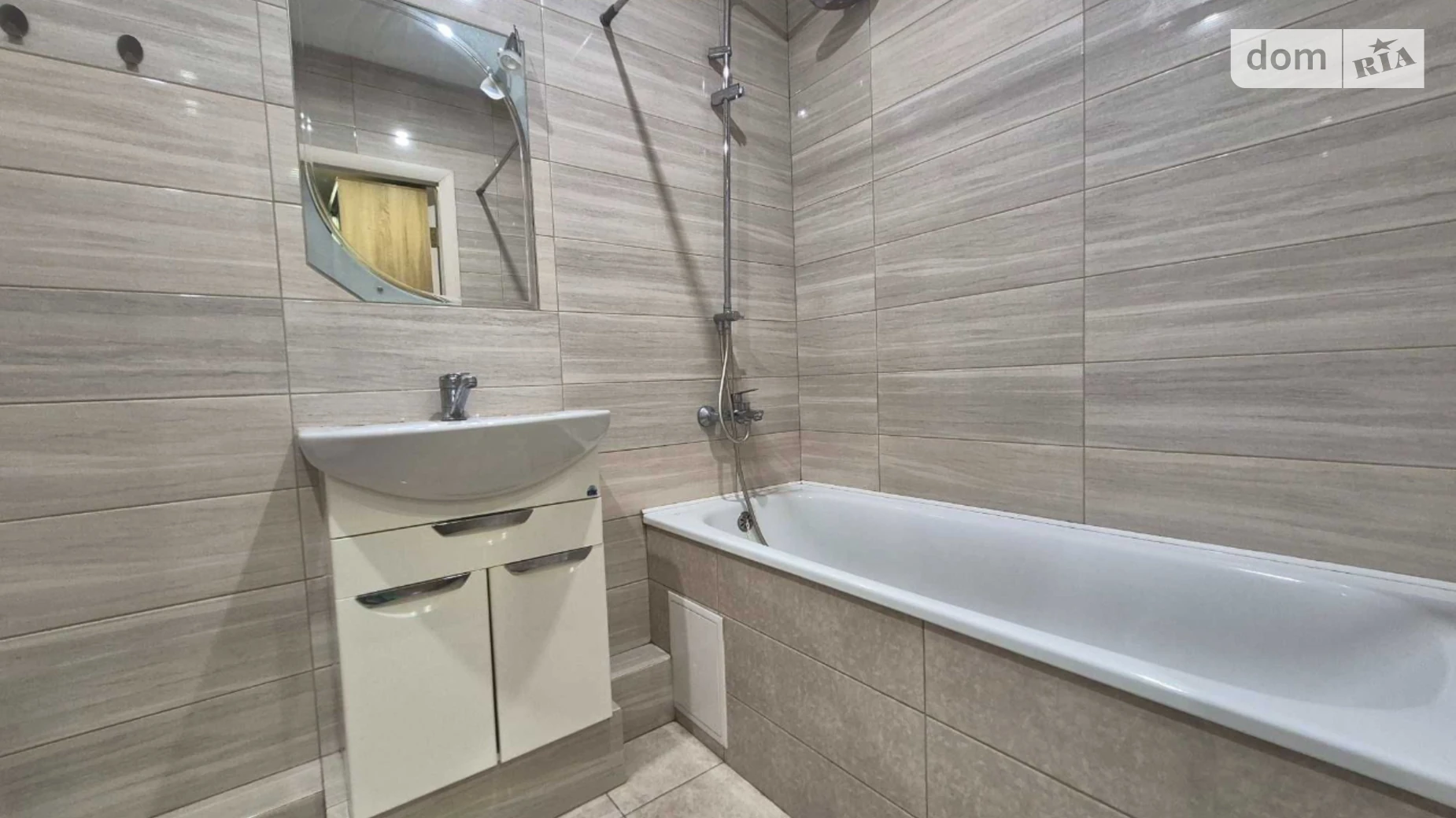 Здається в оренду 1-кімнатна квартира 45 кв. м у Одесі, вул. Басейна, 6А - фото 3