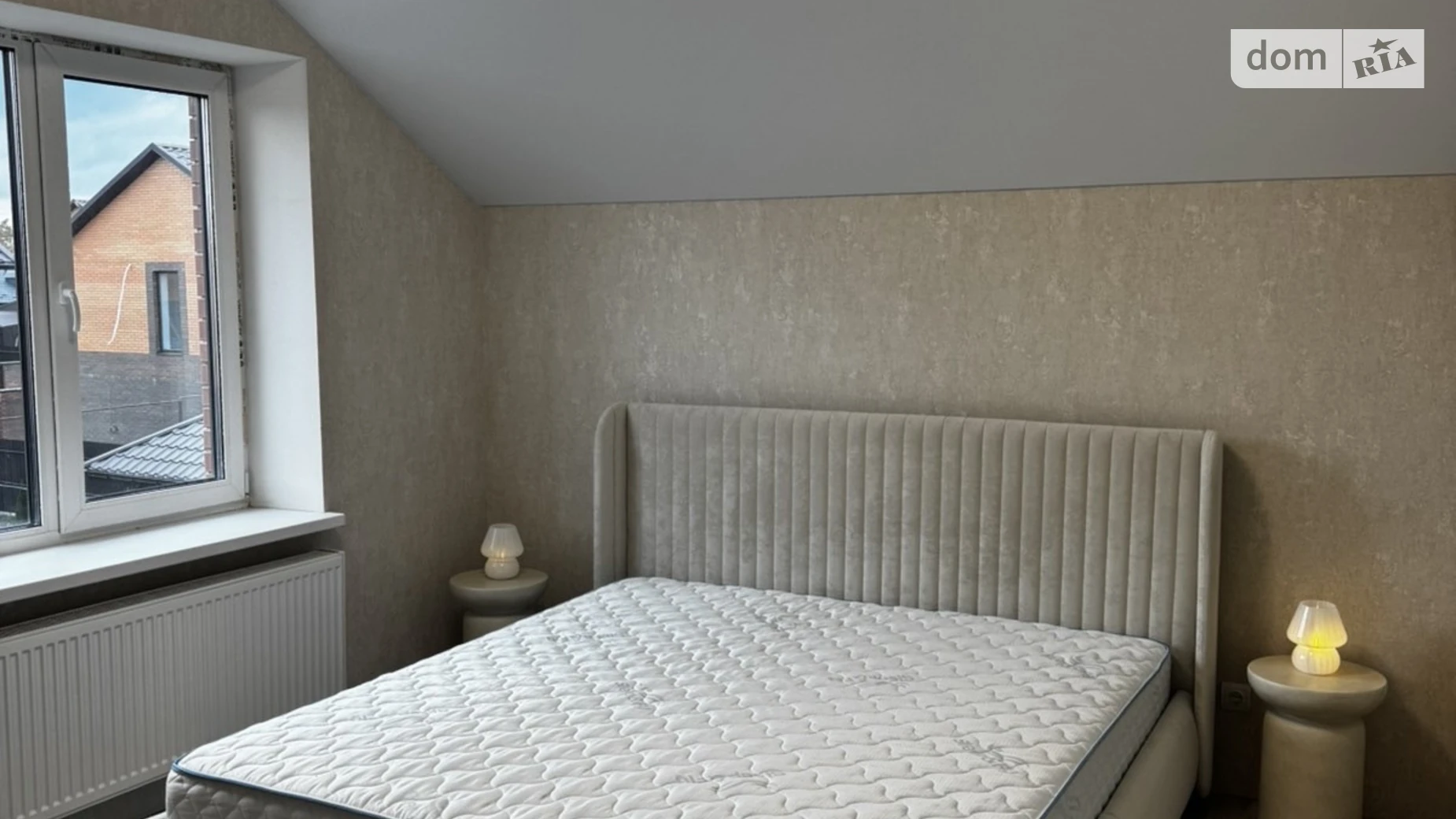 Продается дом на 2 этажа 110 кв. м с бассейном, цена: 130000 $ - фото 4