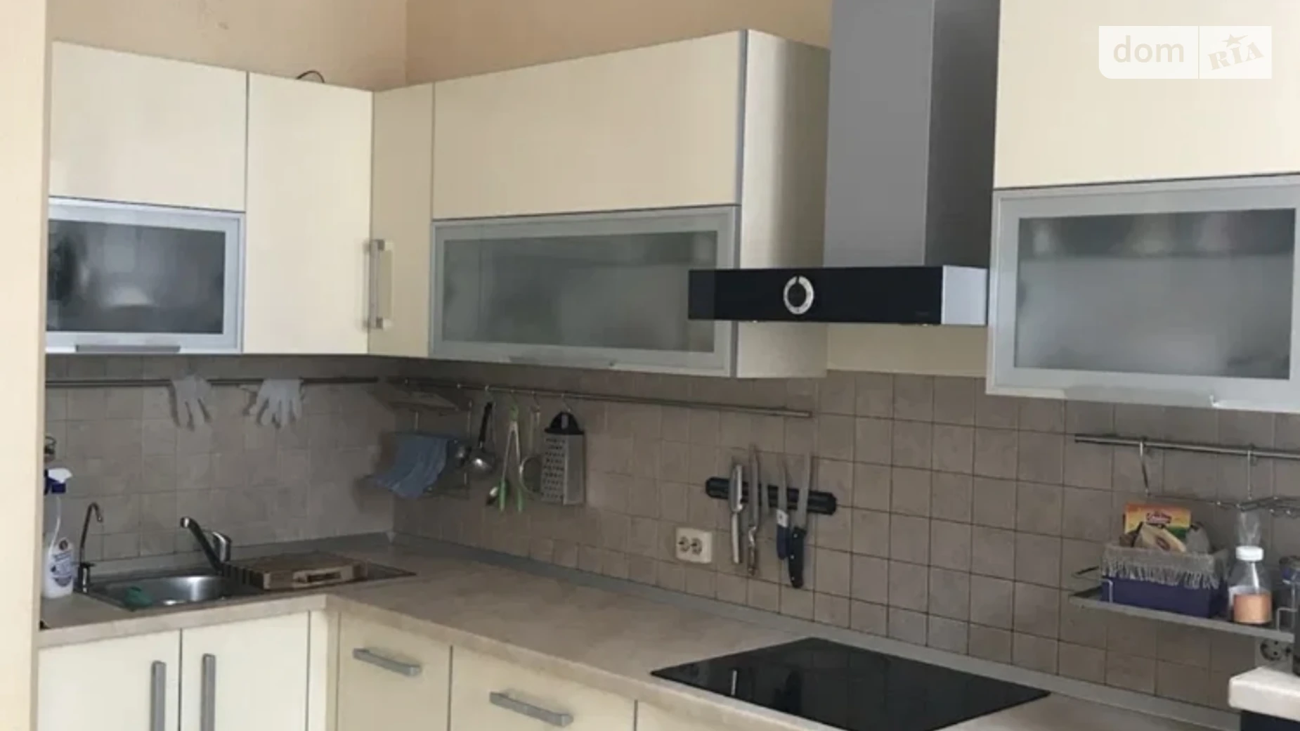 Сдается в аренду 1-комнатная квартира 40 кв. м в Одессе, мас. Радужный, 8 - фото 4