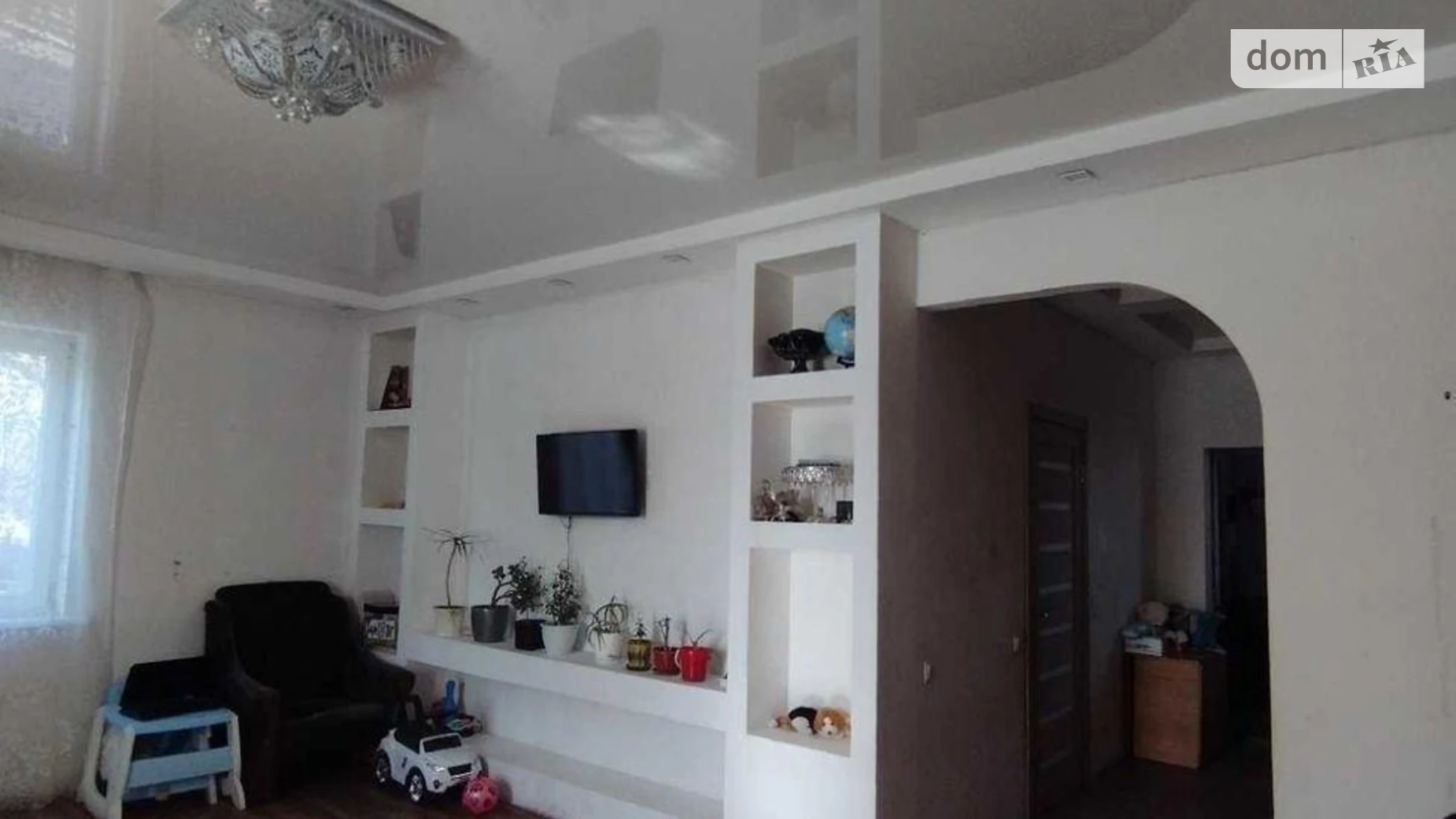 Продается дом на 3 этажа 180 кв. м с подвалом, цена: 140000 $ - фото 3