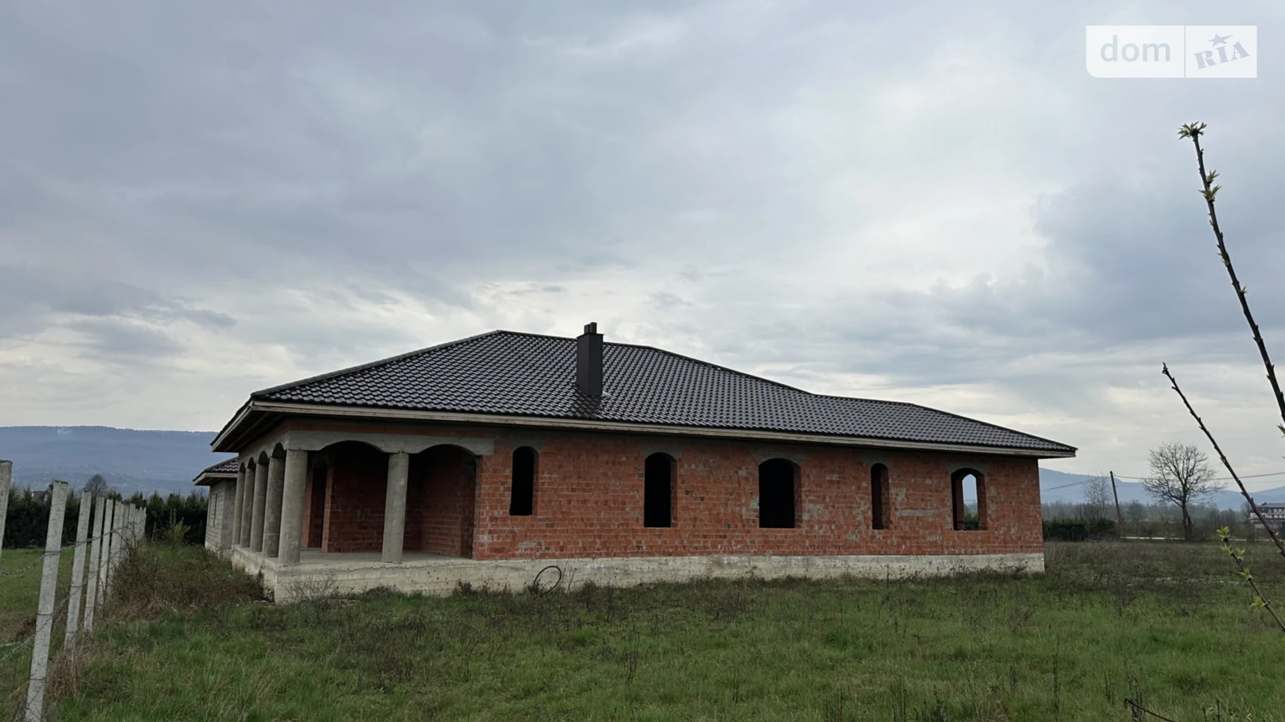 Продается одноэтажный дом 278 кв. м с камином, цена: 175000 $ - фото 5