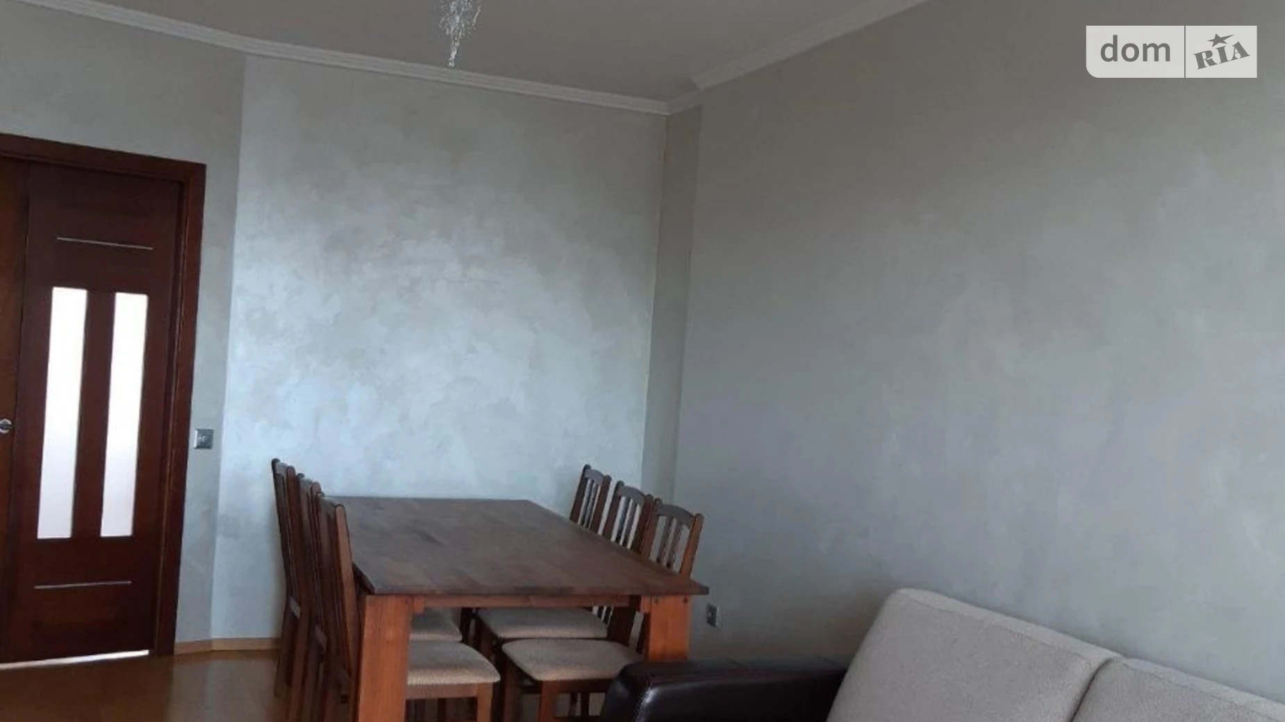 Продается 4-комнатная квартира 122 кв. м в Ровно, ул. Соборная, 63 - фото 4