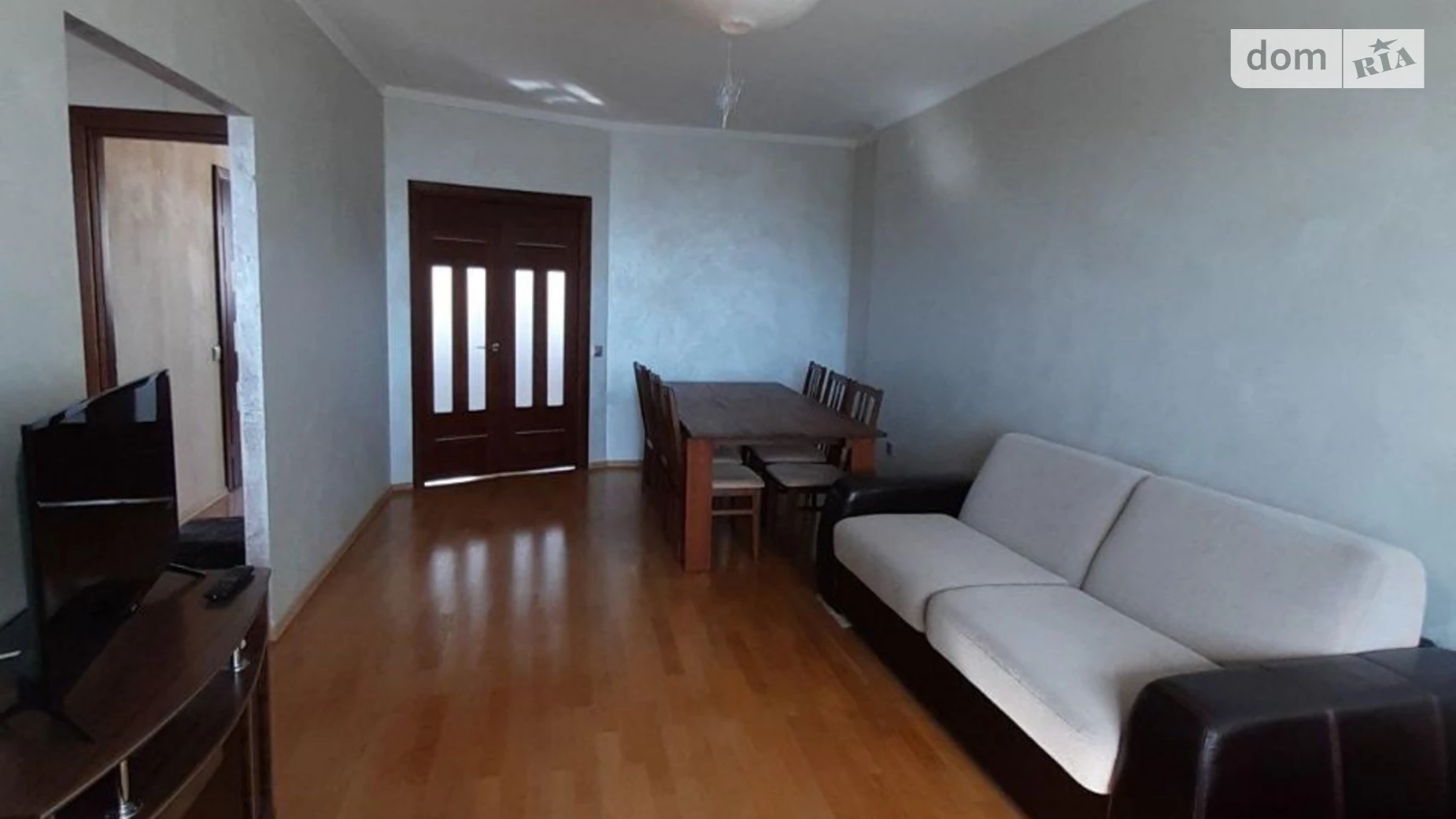 Продается 4-комнатная квартира 122 кв. м в Ровно, ул. Соборная, 63 - фото 3