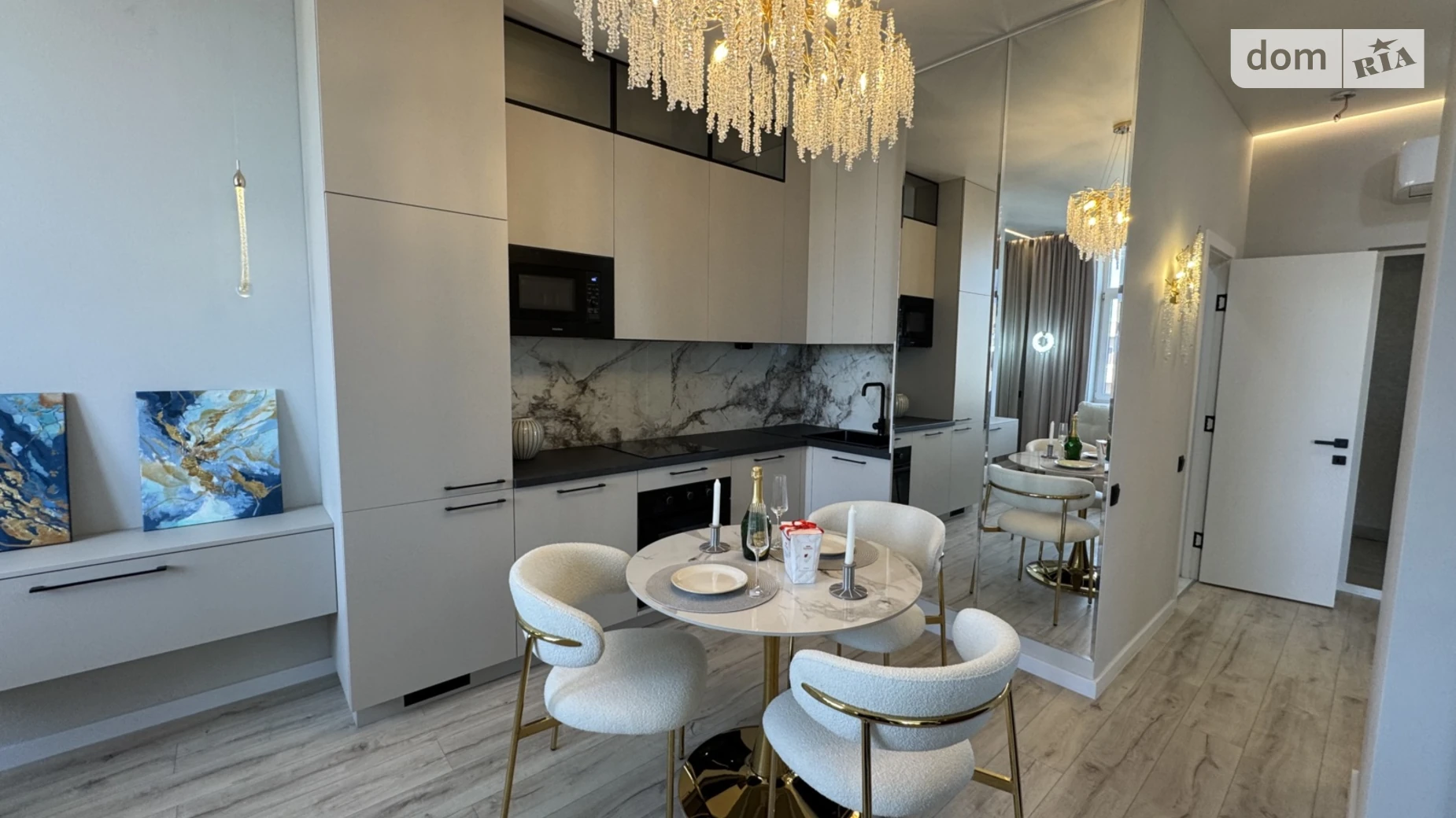 Продается 1-комнатная квартира 42 кв. м в Одессе, пер. Курортный, 1 - фото 2