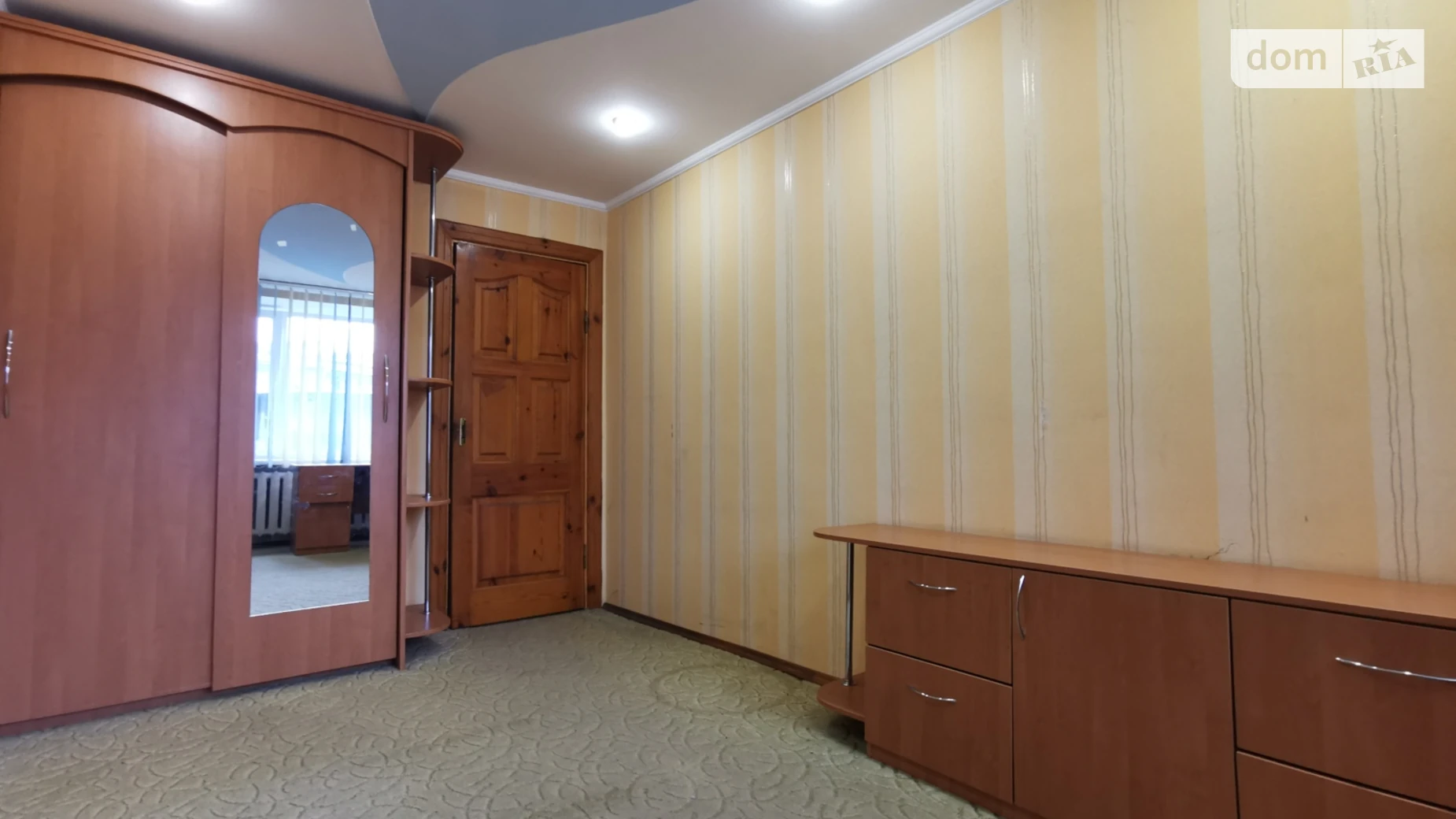 Продается 2-комнатная квартира 40.2 кв. м в Чернигове, ул. Репкинская, 1 - фото 3