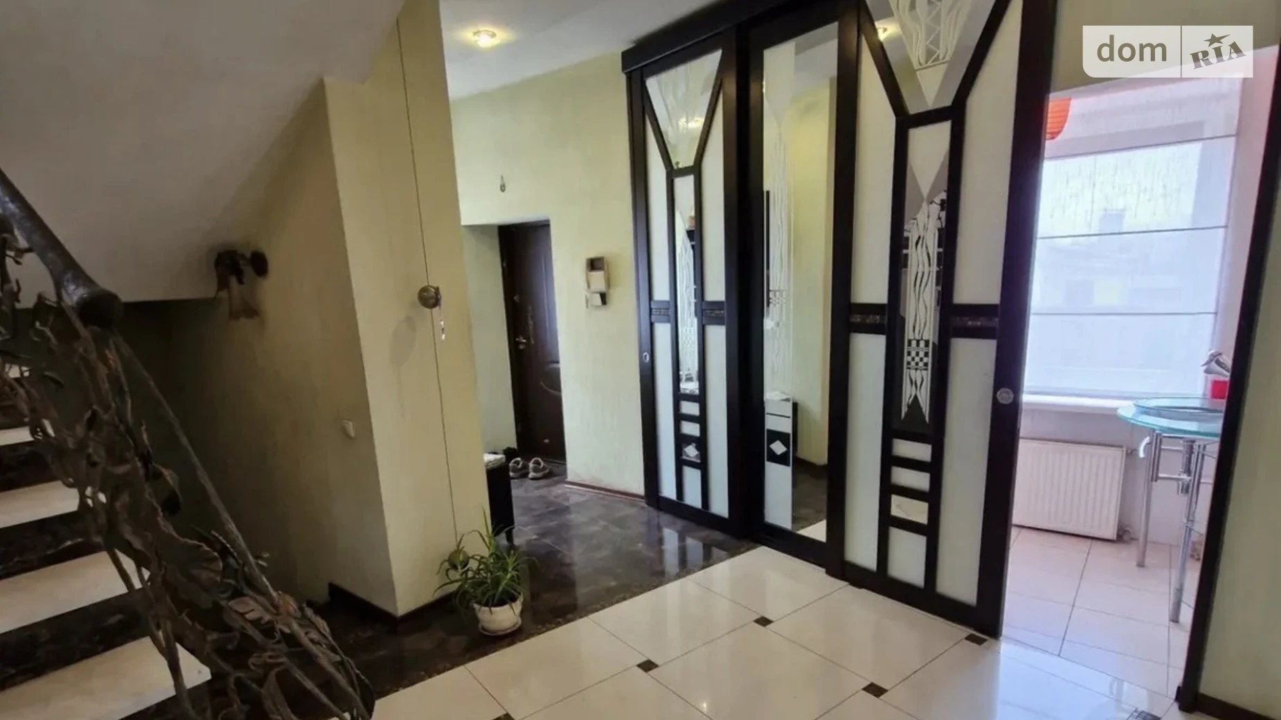 Сдается в аренду дом на 3 этажа 350 кв. м с подвалом, цена: 46000 грн - фото 4