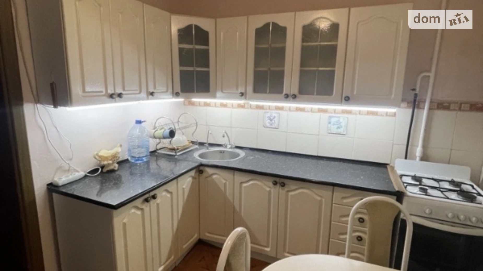 Сдается в аренду 2-комнатная квартира 52 кв. м в Киеве, просп. Владимира Ивасюка, 42В - фото 2