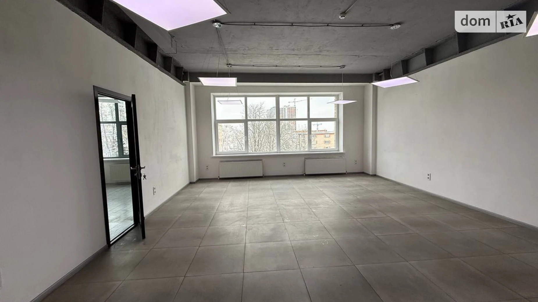 Сдается в аренду офис 116 кв. м в бизнес-центре, цена: 1160 $ - фото 2