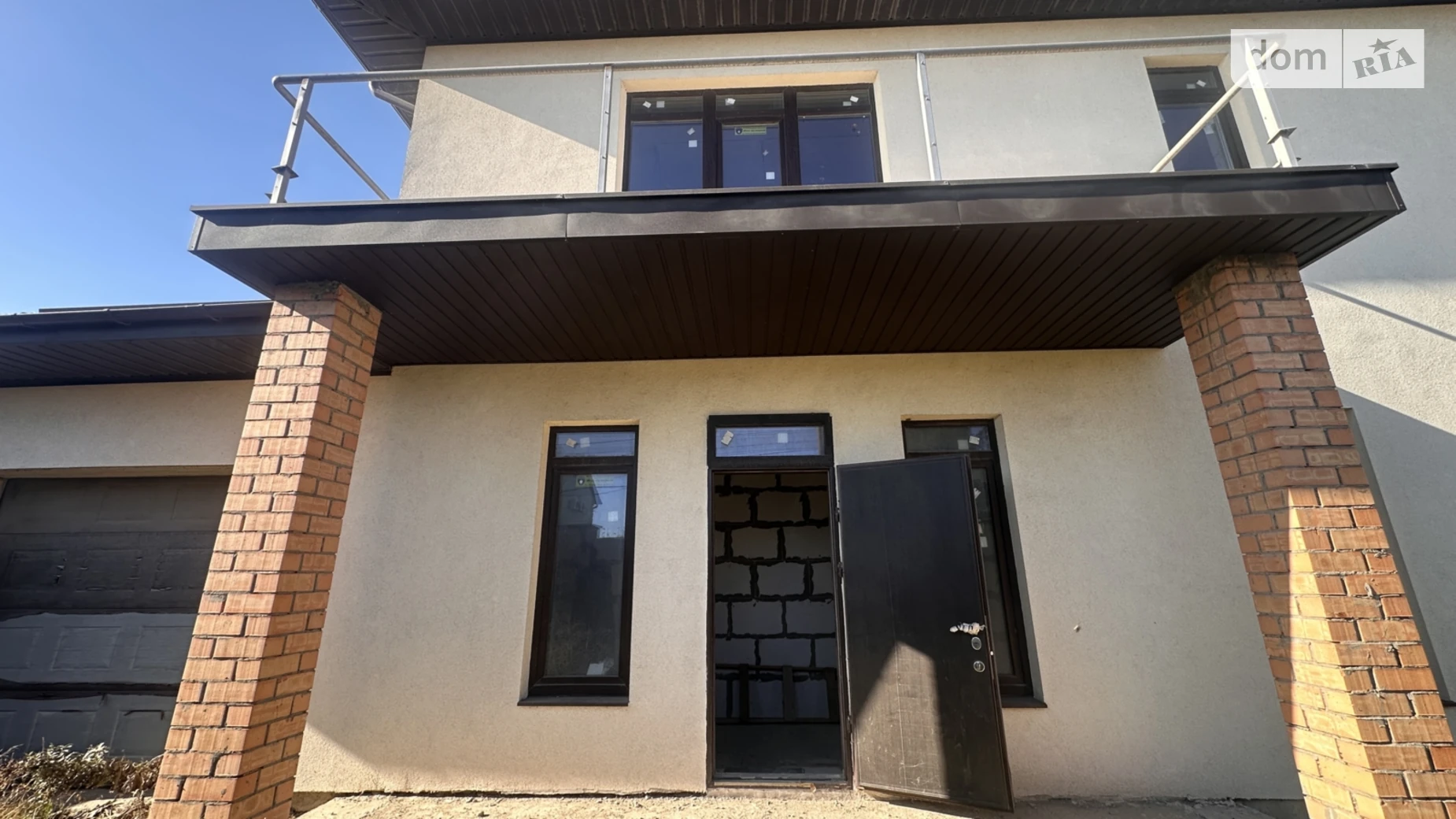 Продается дом на 3 этажа 223 кв. м с мансардой, цена: 110000 $ - фото 2