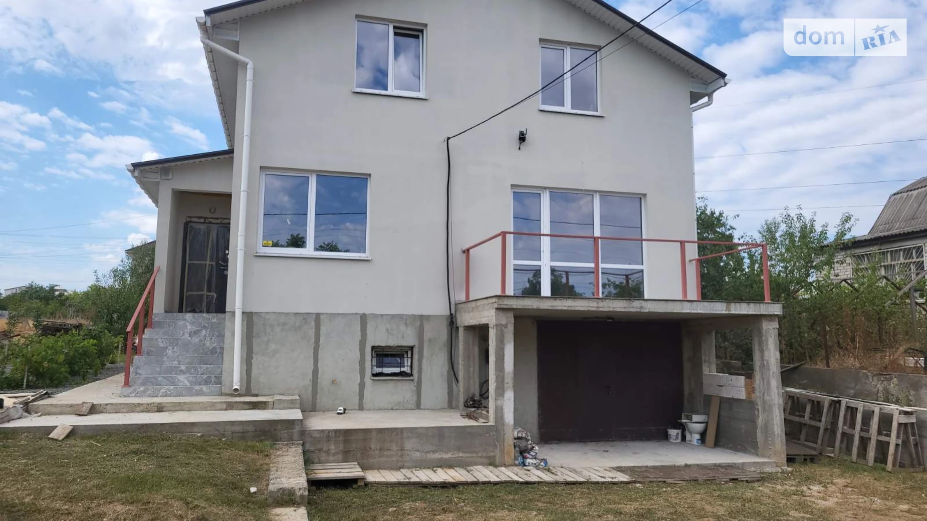 Продается дом на 3 этажа 260 кв. м с бассейном, цена: 150000 $ - фото 4