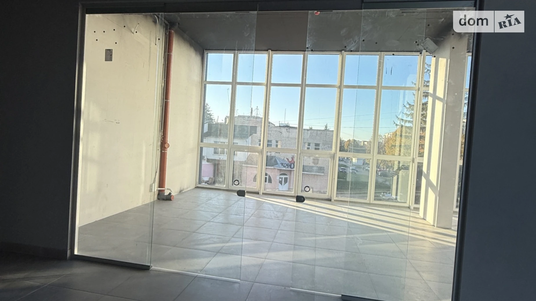 Здається в оренду приміщення вільного призначення 36.3 кв. м в 4-поверховій будівлі, цена: 12705 грн - фото 4