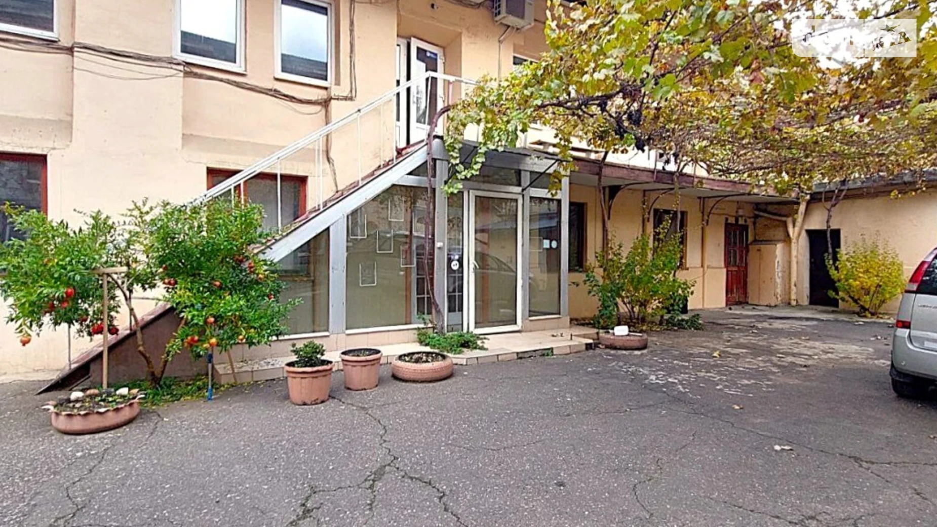 Здається в оренду офіс 250 кв. м в бізнес-центрі, цена: 2500 $ - фото 2