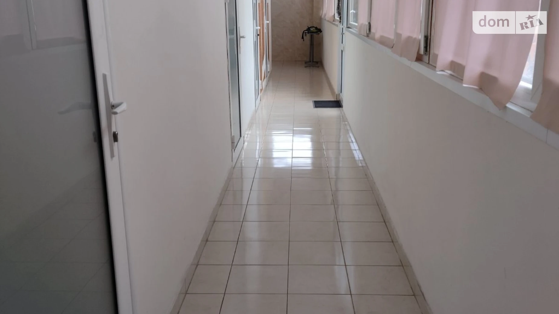 Здається в оренду кімната 82 кв. м у Тернополі, цена: 4500 грн - фото 2