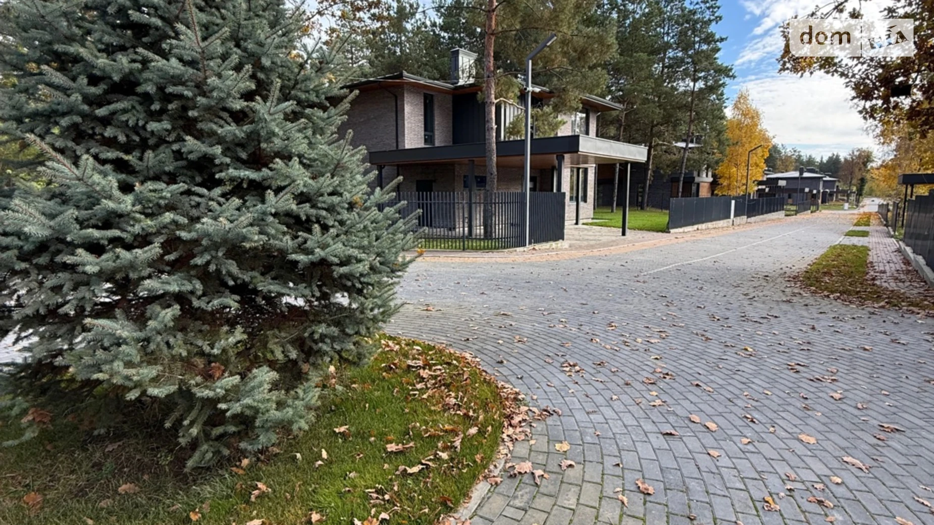 Продается дом на 2 этажа 185 кв. м с мансардой, цена: 333000 $ - фото 3