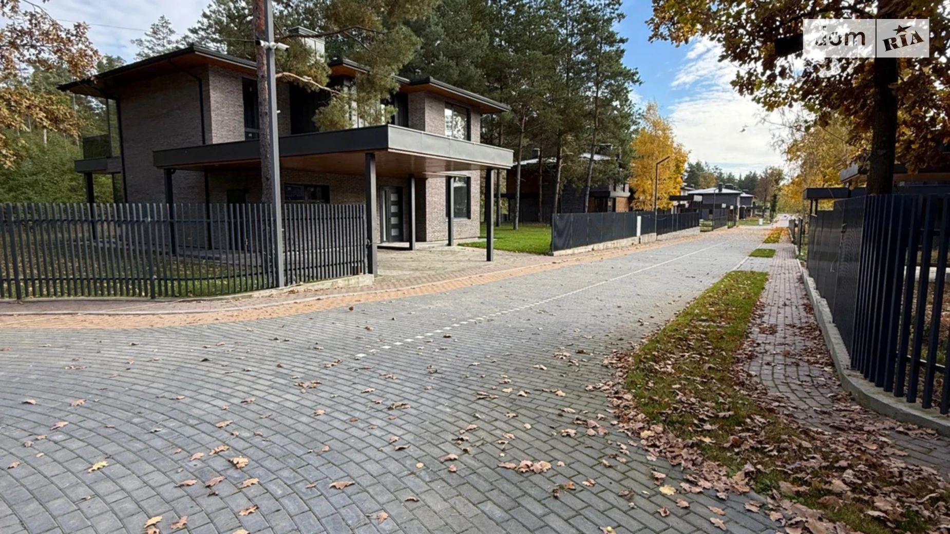 Продается дом на 2 этажа 185 кв. м с мансардой, цена: 333000 $ - фото 4