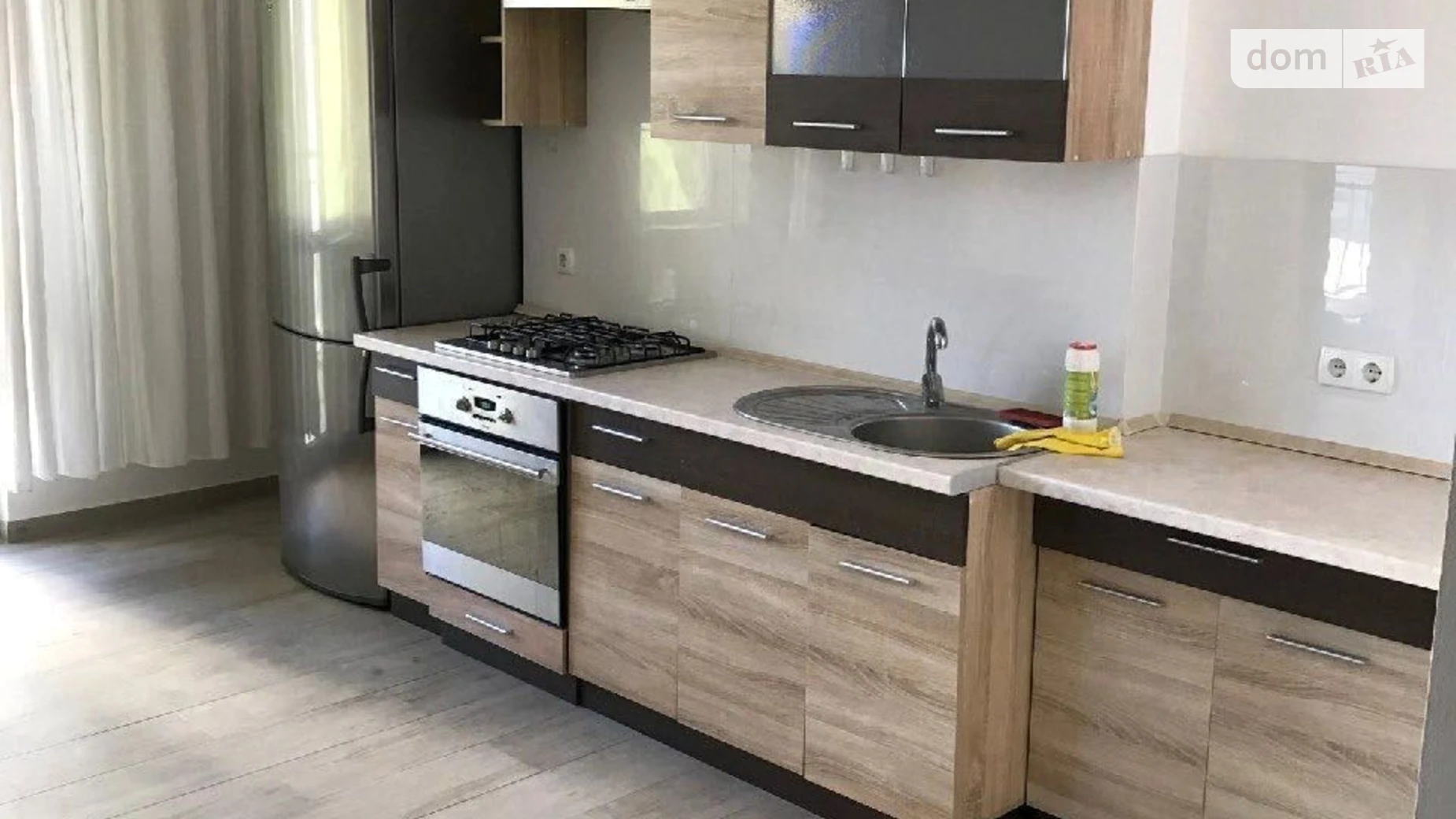 Сдается в аренду 2-комнатная квартира 57 кв. м в Львове, ул. Железнодорожная, 19 - фото 2