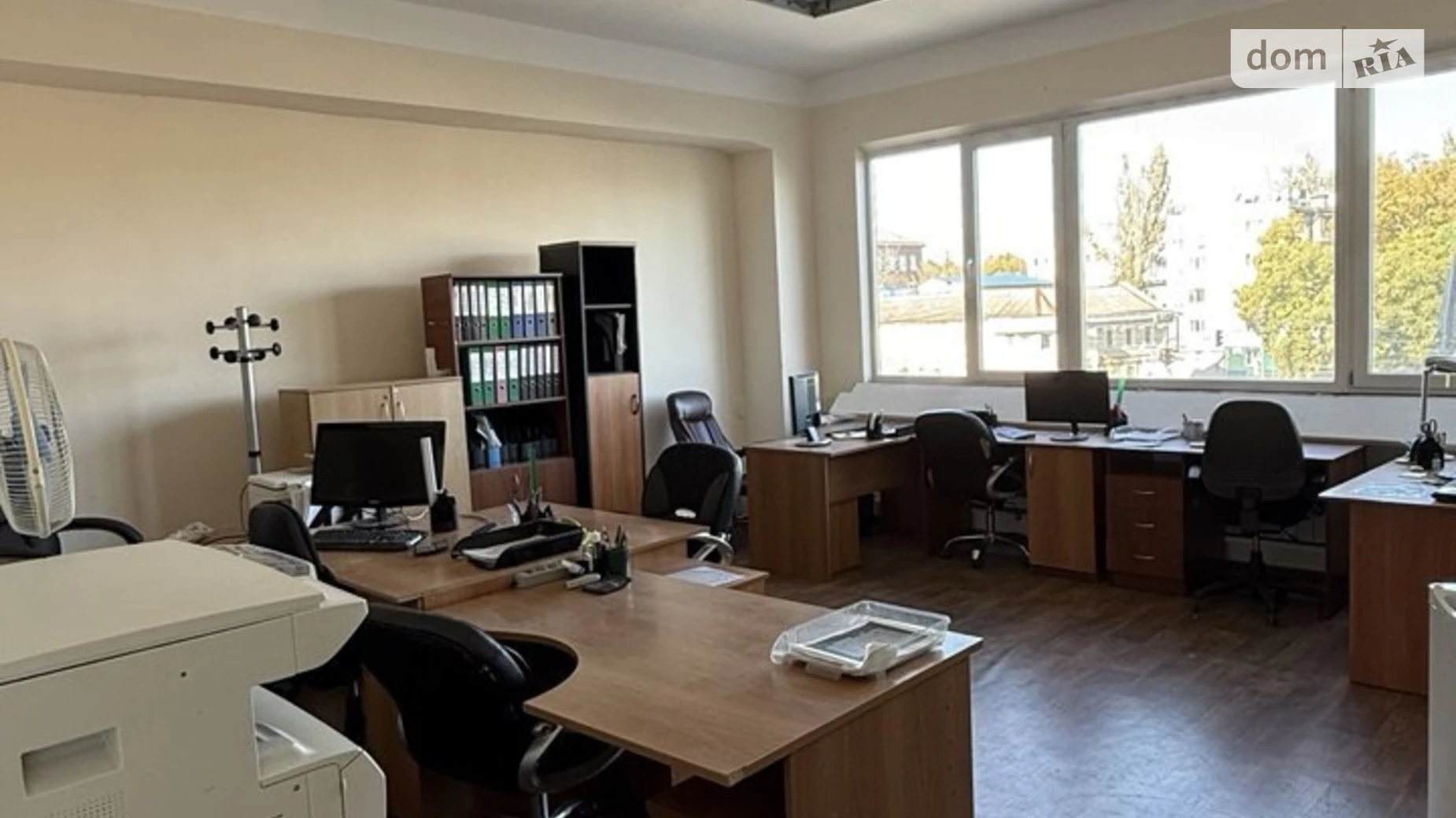 Продается офис 572.8 кв. м в бизнес-центре, цена: 400000 $ - фото 4