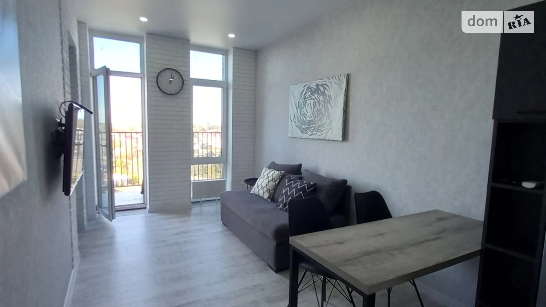 Продается 1-комнатная квартира 40 кв. м в Одессе, ул. Радостная - фото 2