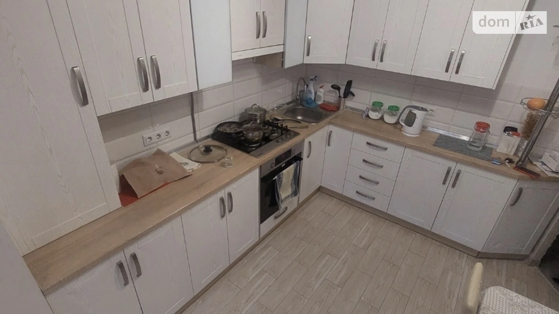 Продается 1-комнатная квартира 40.8 кв. м в Ровно, ул. Дворецкая, 46 - фото 2