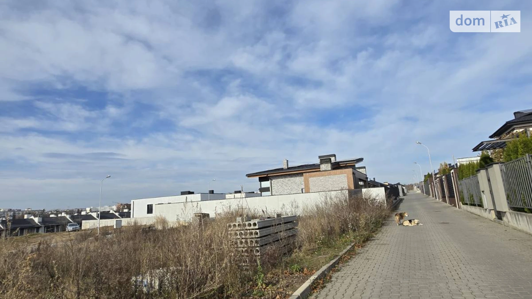 Лучіно паваротті Дендропарковый Хмельницкий, цена: 59999 $ - фото 4