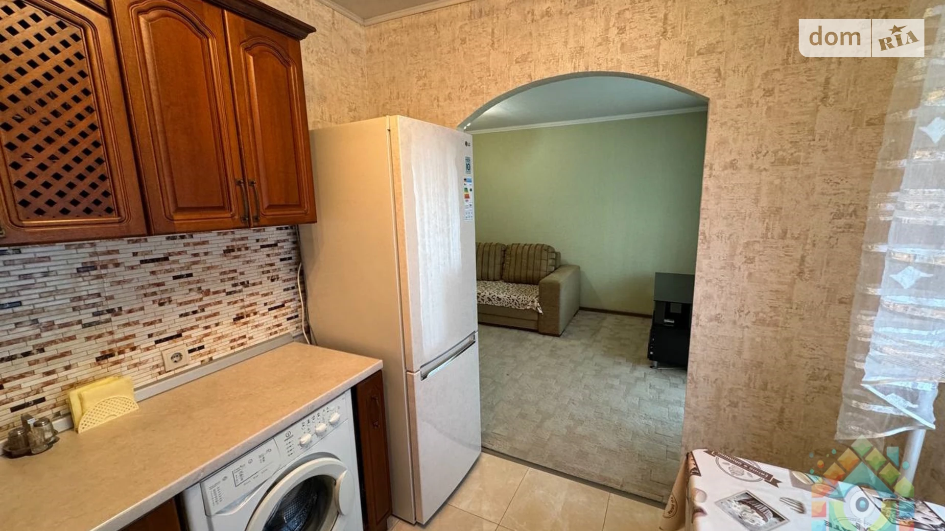 Сдается в аренду 1-комнатная квартира 35 кв. м в Днепре, просп. Поля Александра, 94 - фото 3