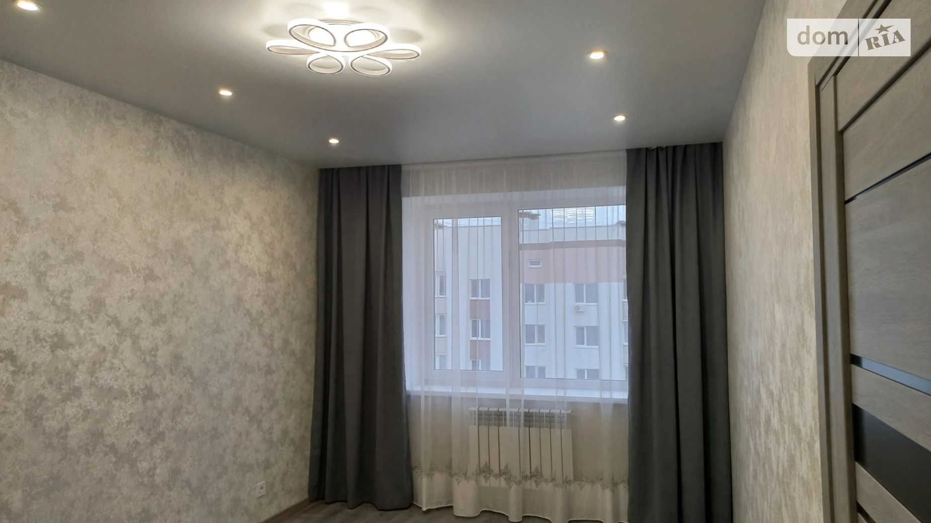 Продается 1-комнатная квартира 35 кв. м в Виннице, ул. Андрея Шептицкого, 4 - фото 2