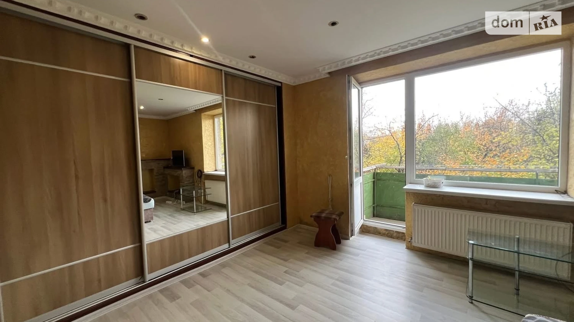 Продается 1-комнатная квартира 38.9 кв. м в Ужгороде, цена: 48000 $ - фото 2