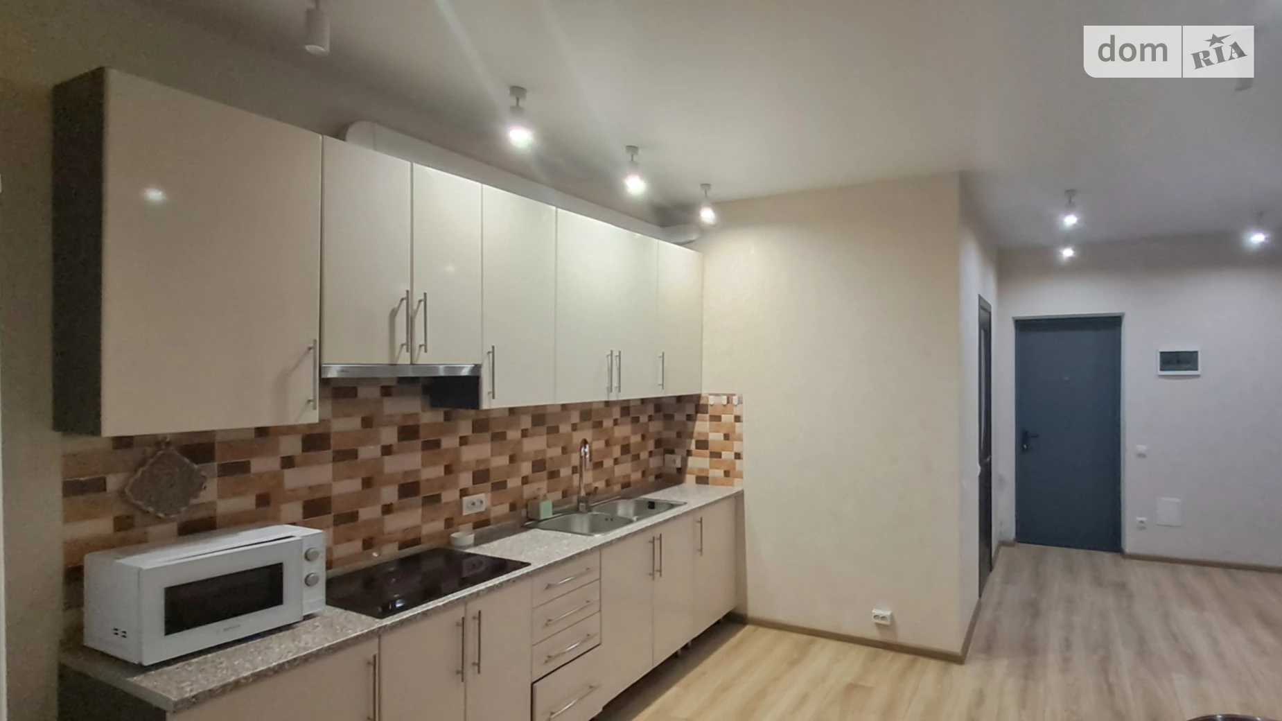 Сдается в аренду 1-комнатная квартира 41 кв. м в Киеве, ул. Исмаила Гаспринского(Сормовская), 3/2 - фото 2