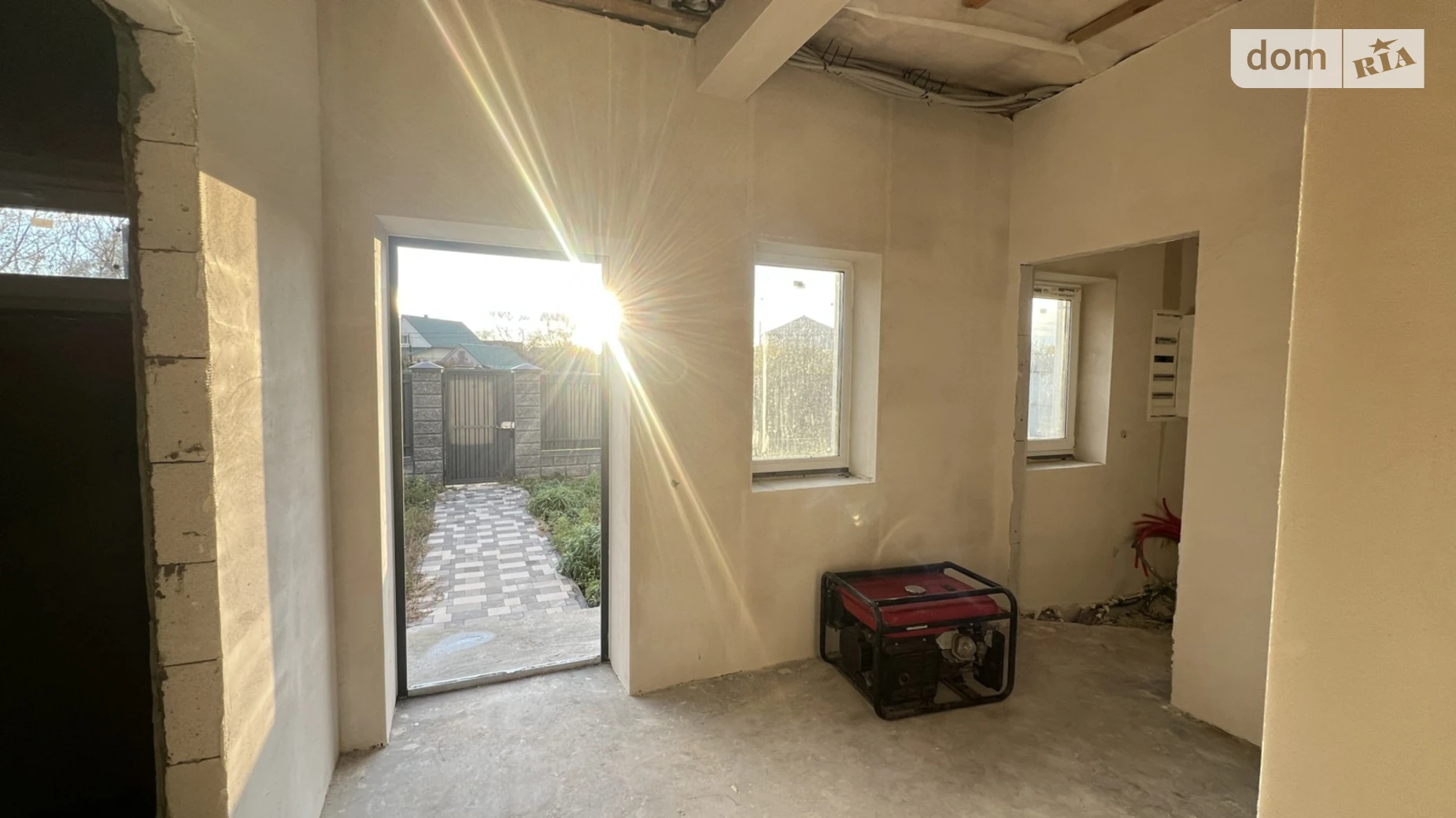 Продается одноэтажный дом 103.1 кв. м с гаражом, цена: 78000 $ - фото 4